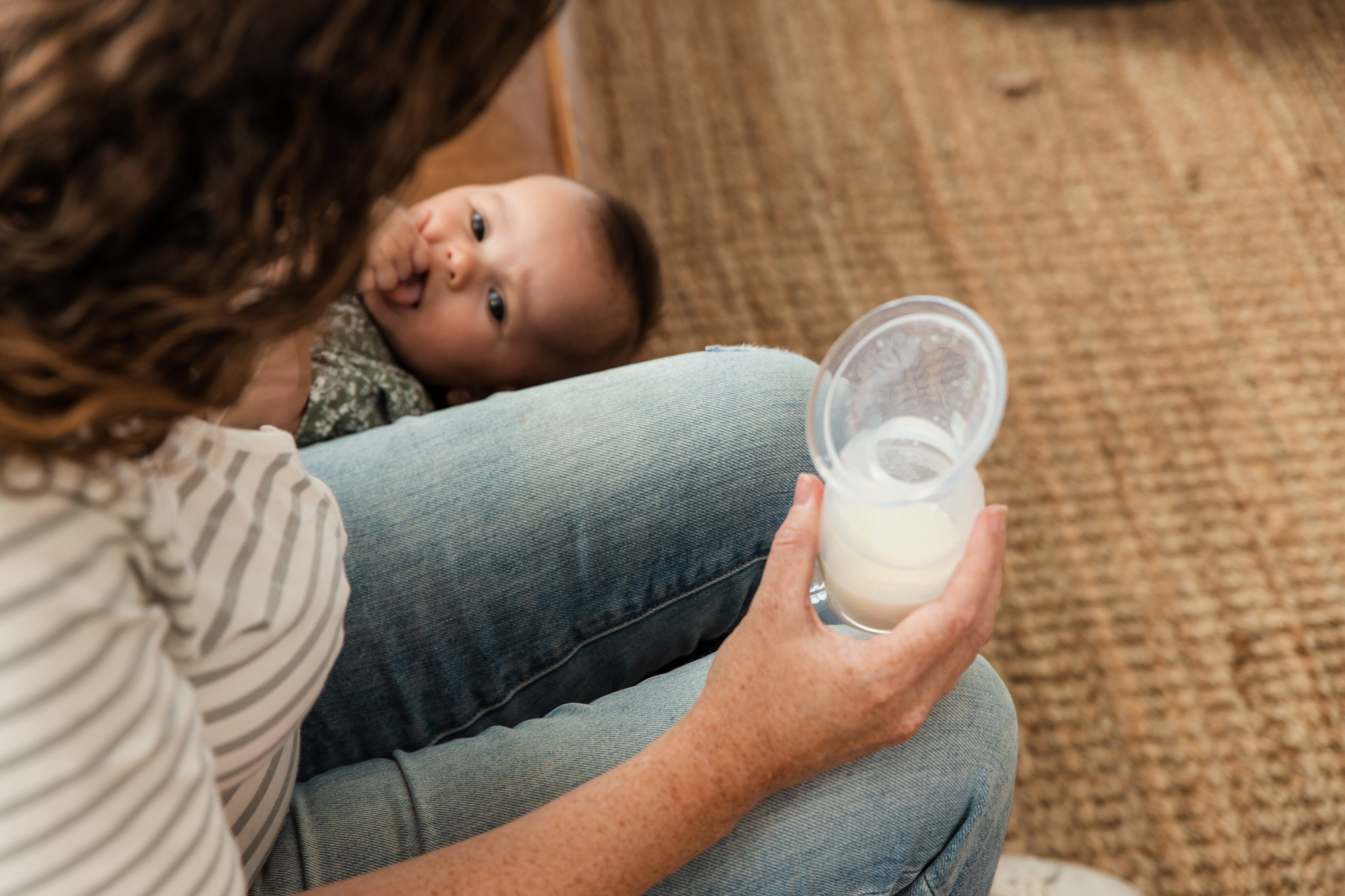 Haakaa Handmilchpumpe Milchpumpe mit Saugfuss 100ml, 1-tlg.