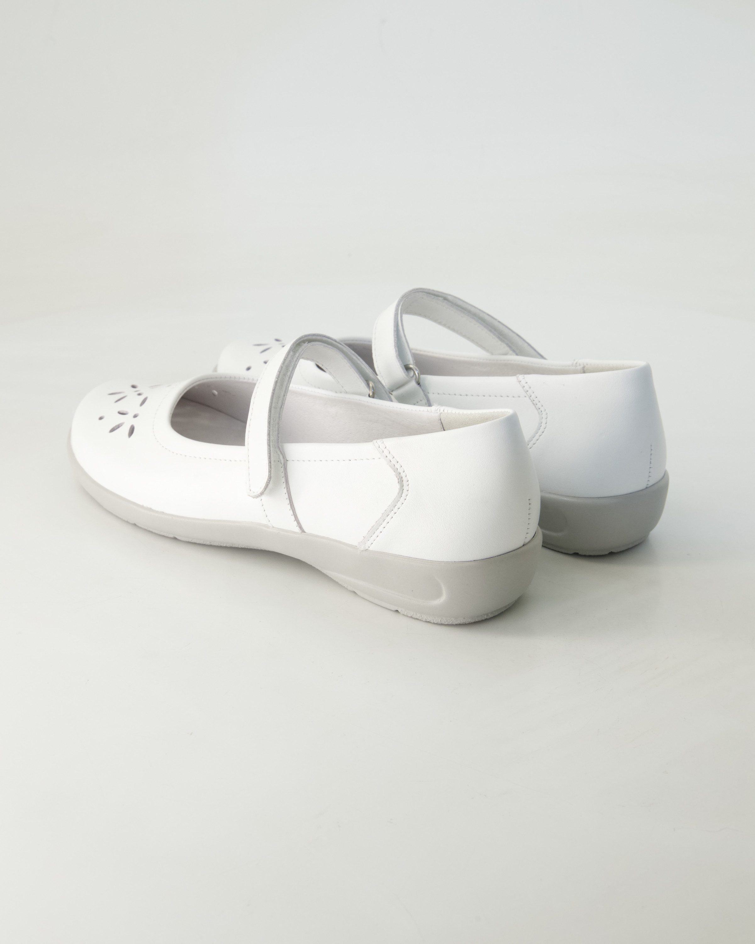 Semler Flora Ballerina Obermaterial: Leder