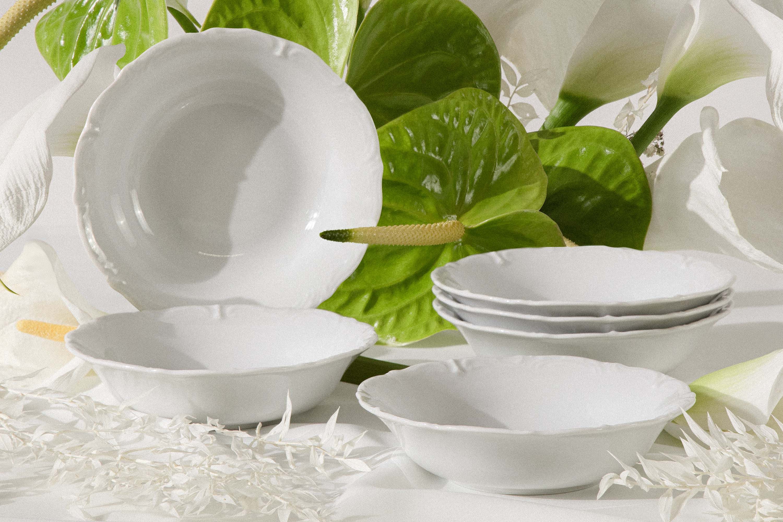KONSIMO® Schüssel CHODZIEZ MARIA TERESA Salatschüssel-Set, Servierschale, Porzellan, Hochwertiges Premium-Porzellan, handgefertigt