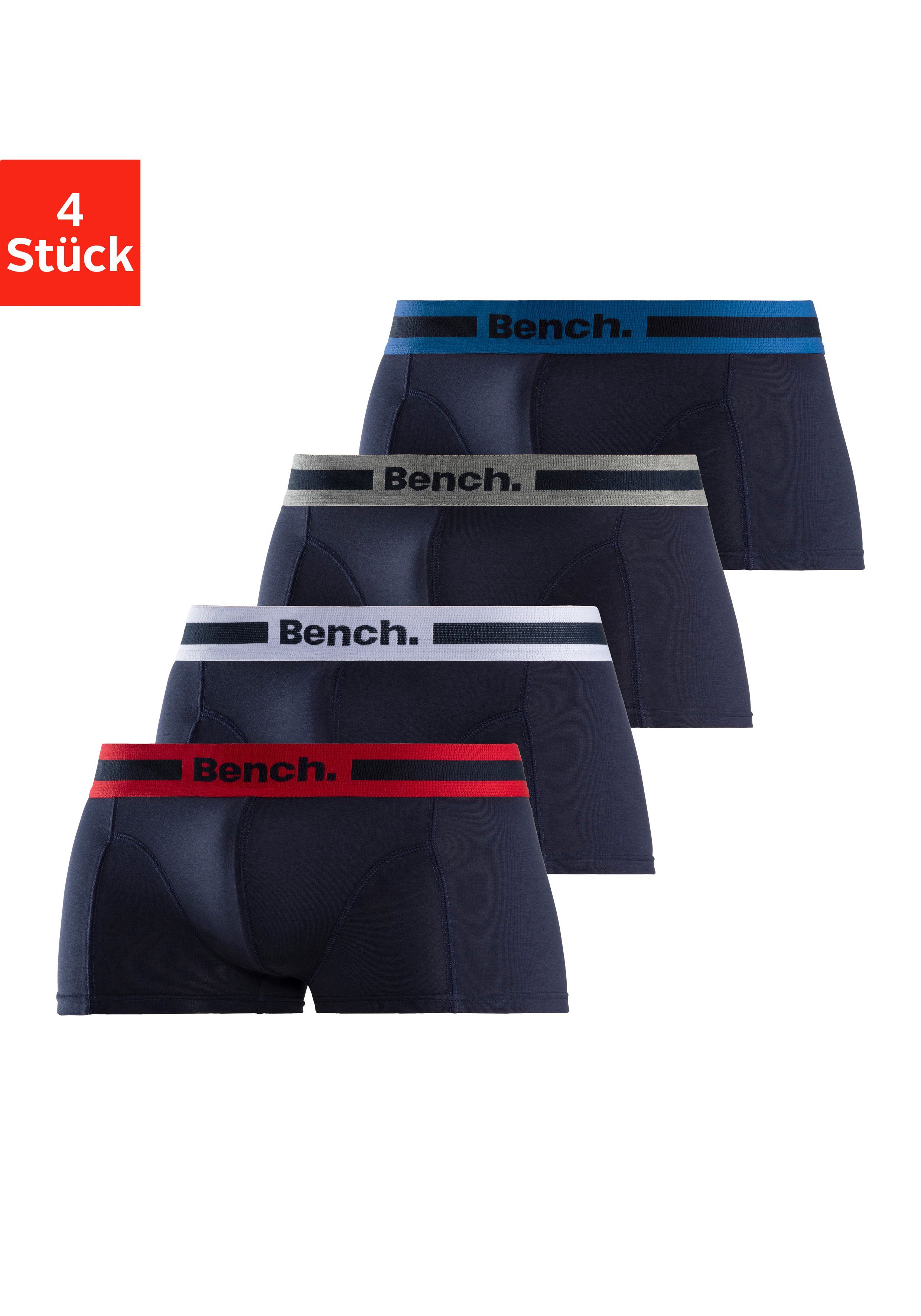 Bench. Boxershorts (Packung, Hipster-Form navy-grau-meliert, mit navy-weiß navy-rot, navy-blau, 4-St) Overlock-Nähten vorn in