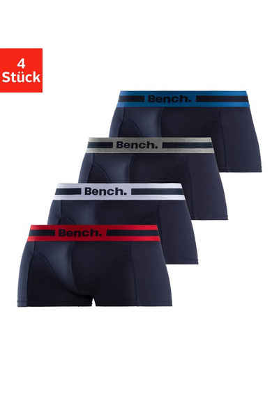 Bench. Boxershorts (Packung, 4-St) in Hipster-Form mit Overlock-Nähten vorn