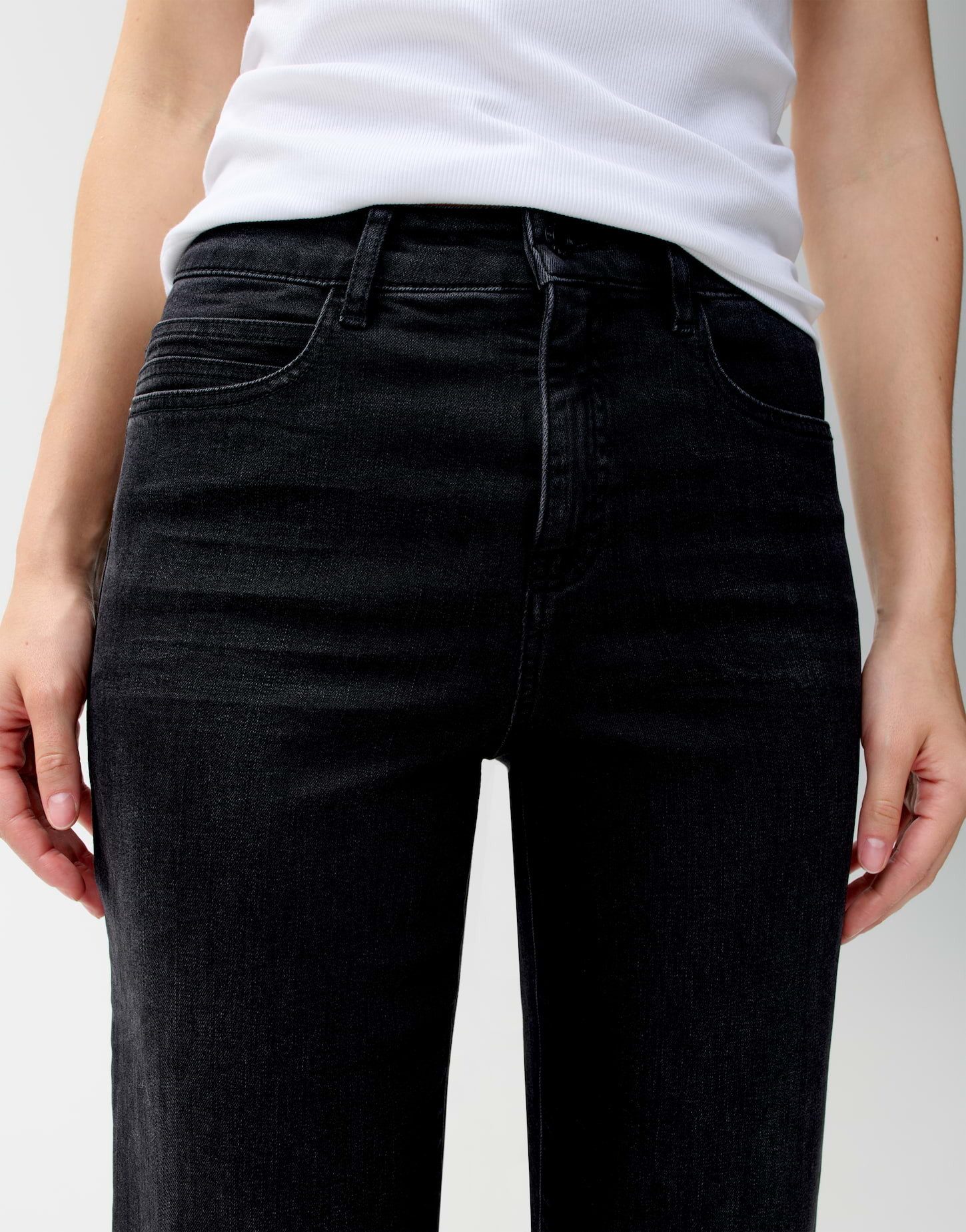 OPUS PANTS Weite Jeans Melly modern Vielseitig kombinierbar für Looks – Bild 4 von 5