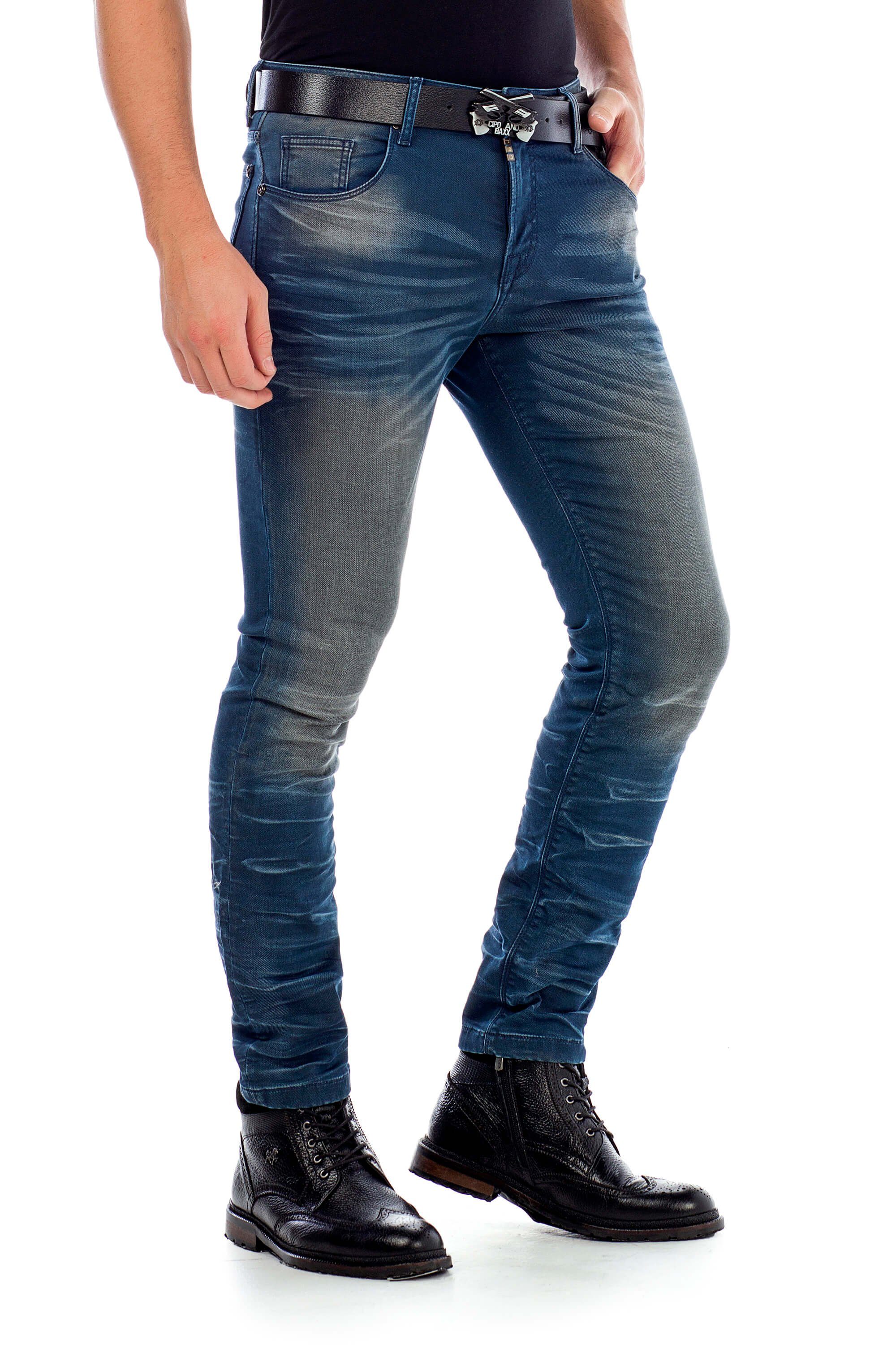 Cipo & Baxx Slim-fit-Jeans im 5-Pocket Style in Straight Fit blau