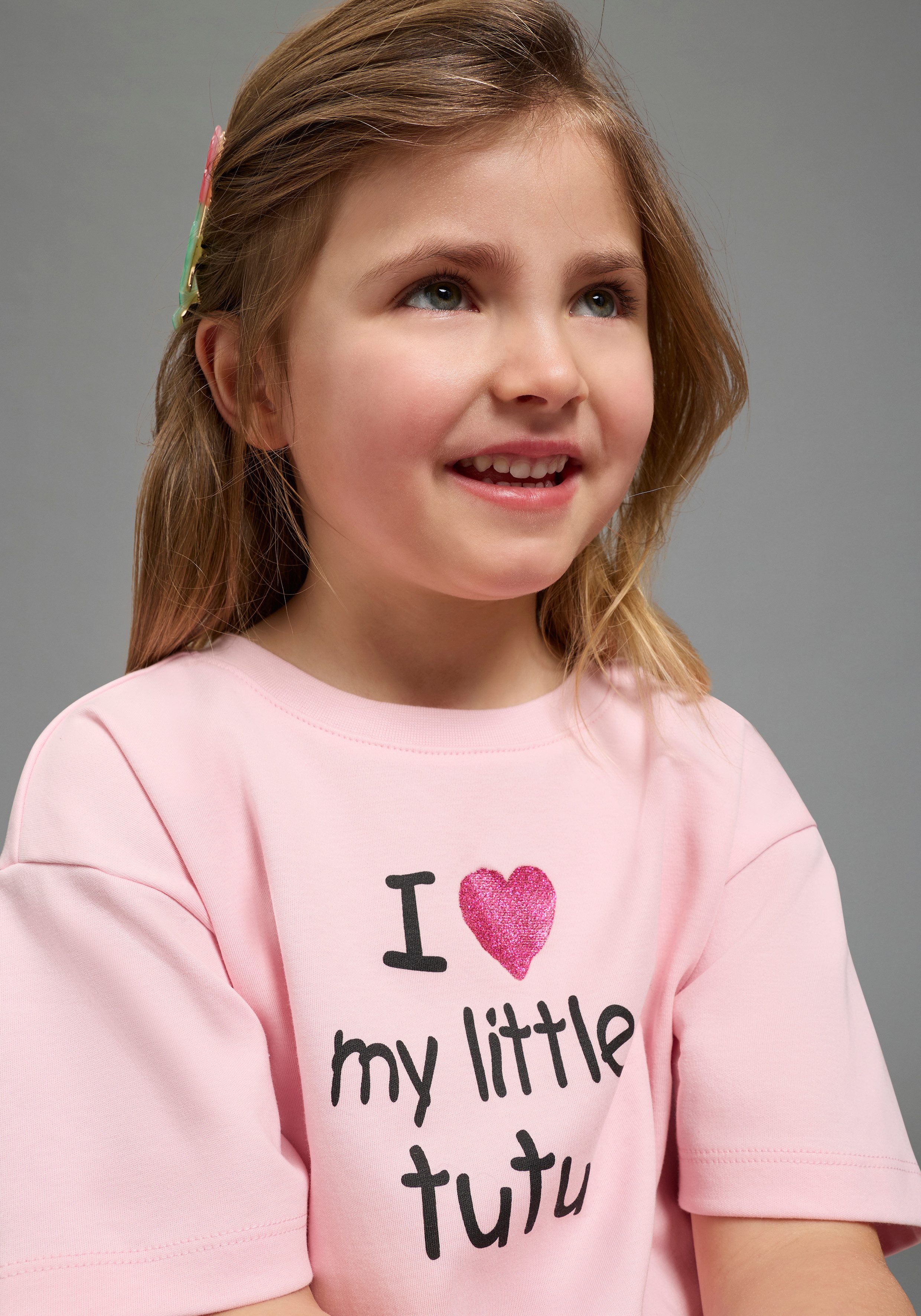 KIDSWORLD T-Shirt mit Glitzerprint und Tüll-Saum: I love my little tutu Basic Passform, Kurzarm, mit Volant aus Polyester