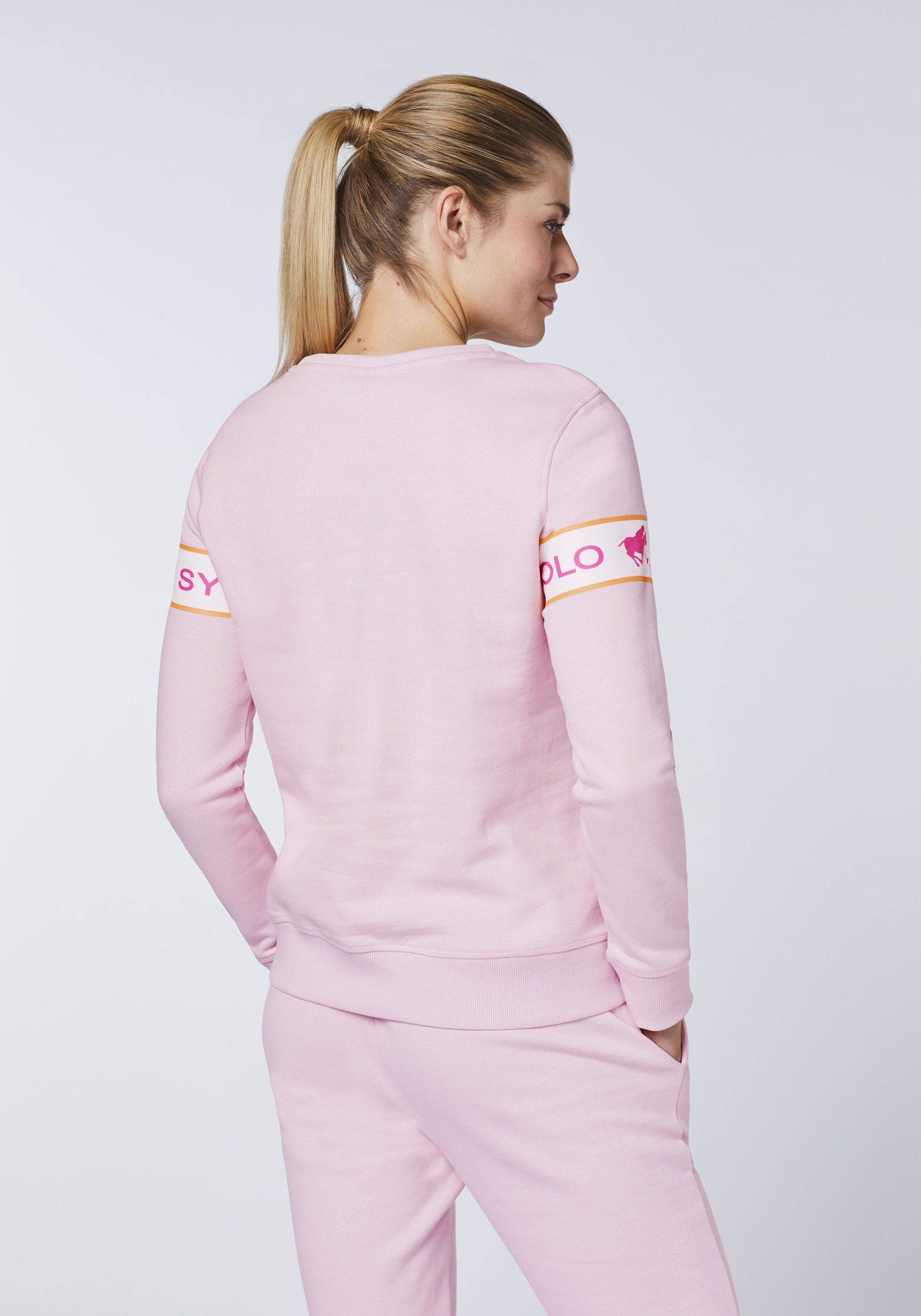 Lady Sylt Sweatshirt mit eingearbeitetem Pink 13-2806 Logo-Kontraststreifen Polo