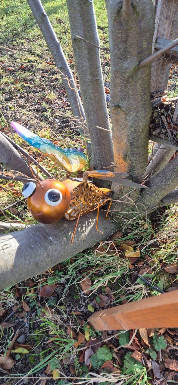 Luxform Gartenleuchte Luxform Solar Schmetterling Butterfly Gartenbeleuchtung Leuchttiere, LED fest integriert