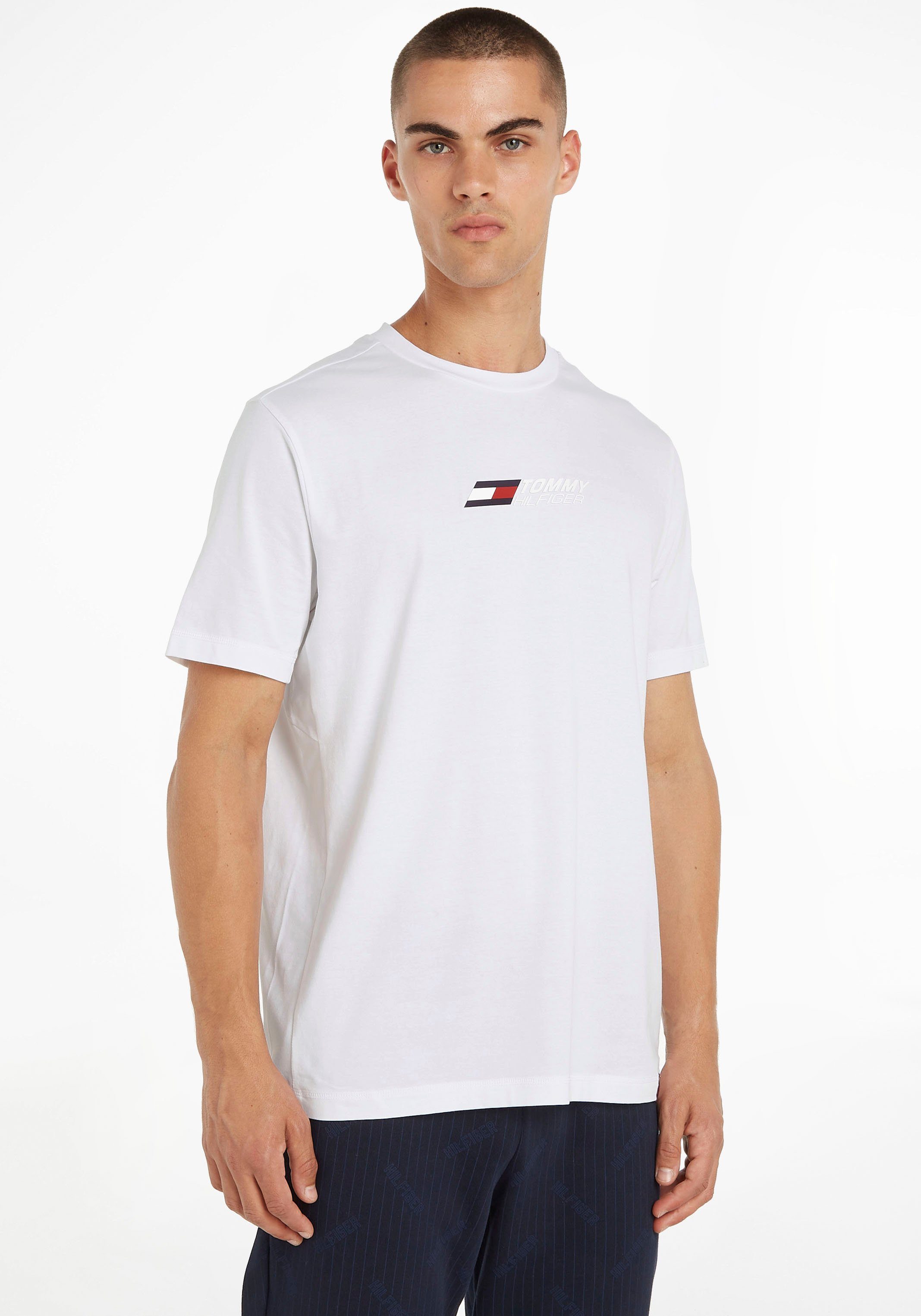 der White T-Shirt Sport mit ESSENTIAL Hilfiger Logodruck Hilfiger LOGO Tommy BIG Optic Brust TEE auf Tommy
