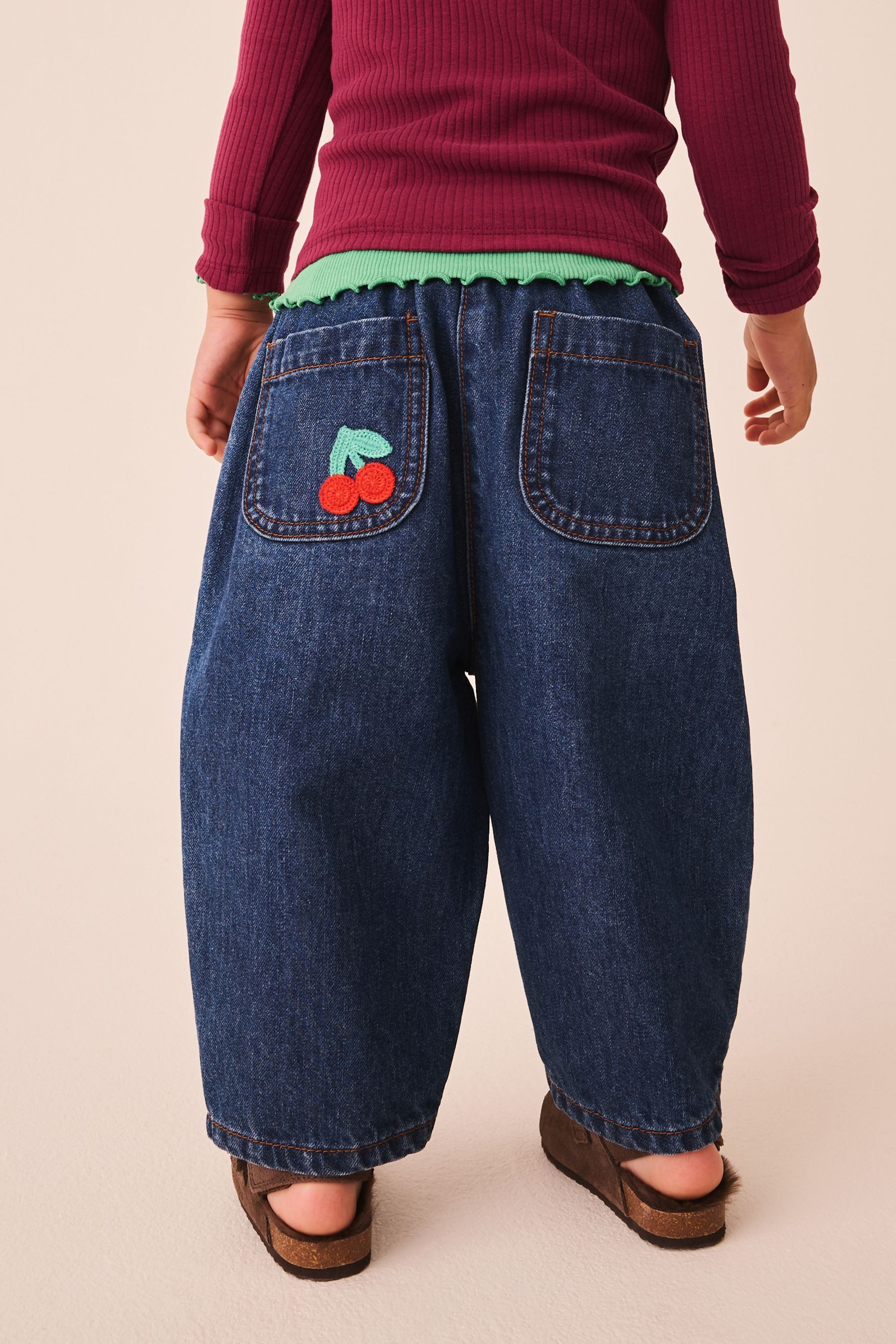 Next Weite Jeans Jeans mit Barrel-Bein und Stickerei (1-tlg) – Bild 2 von 5