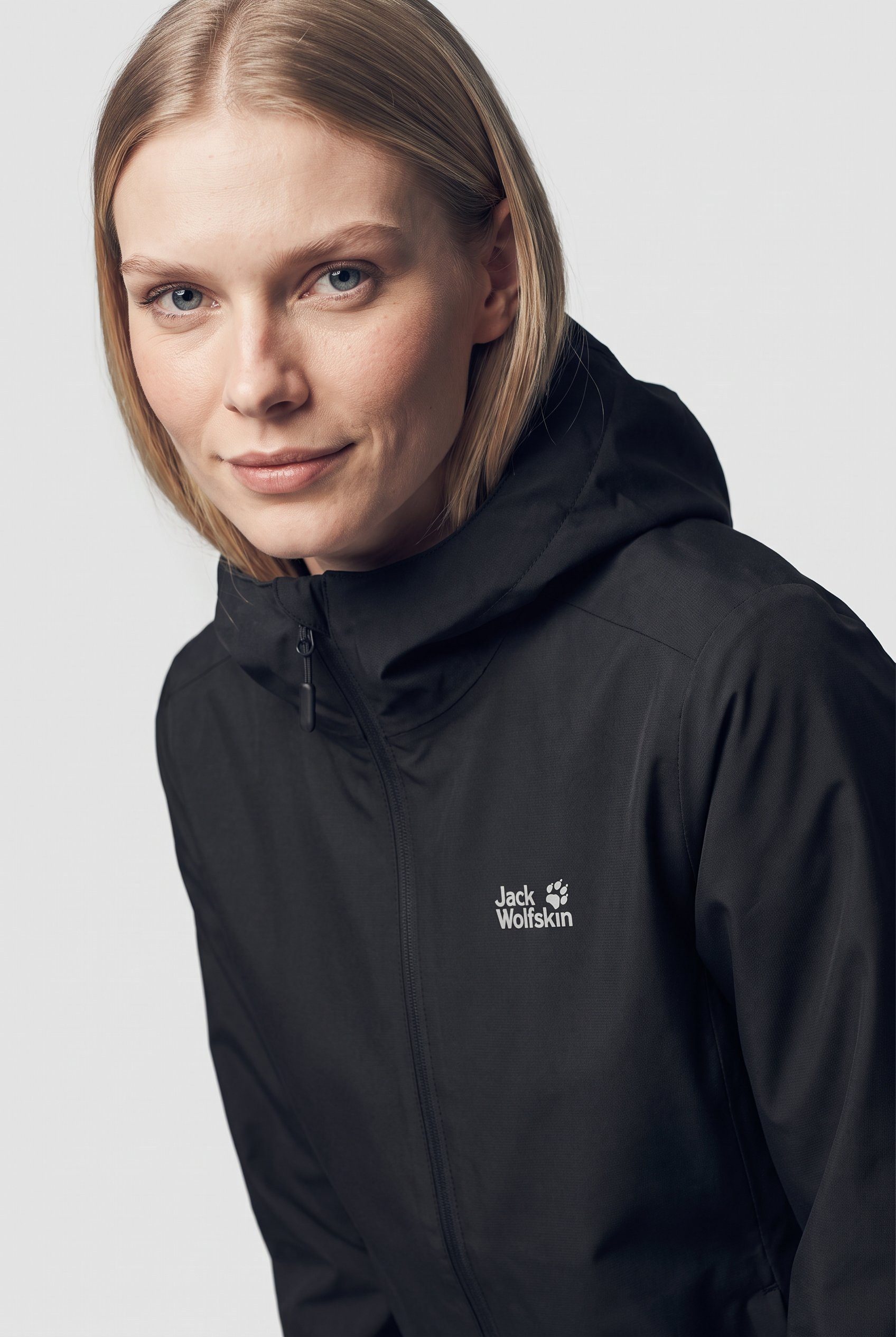 Jack Wolfskin Regenjacke OUTROVERT 2L JKT W mit Kapuze, wasserdicht, atmungsaktiv