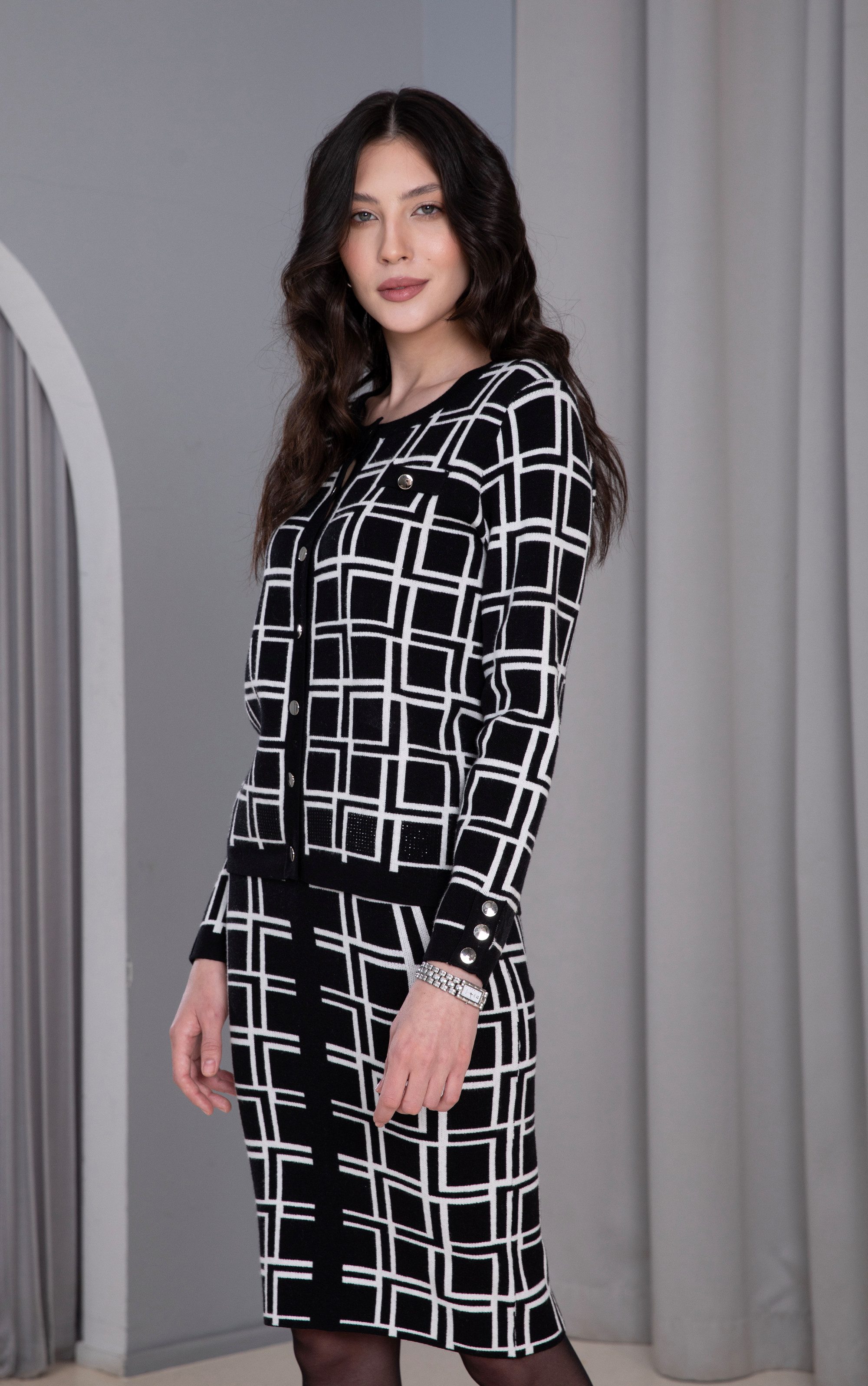 Passioni Strickjacke mit geometrischem Muster in günstig online kaufen