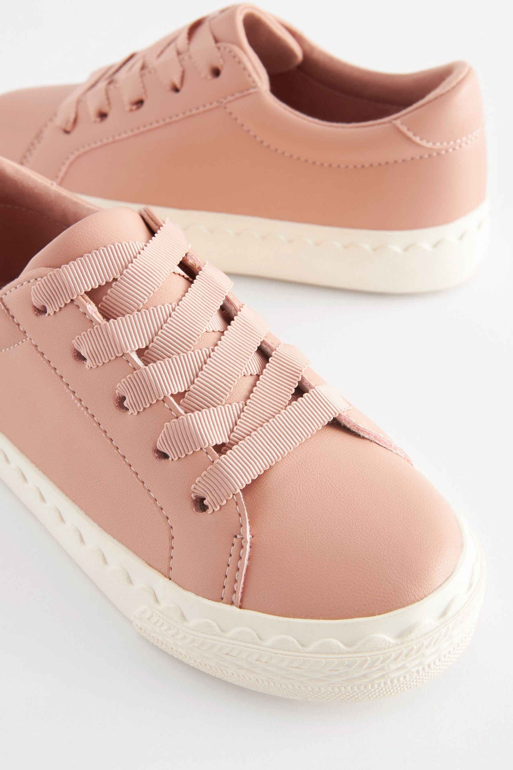 Next Sneaker zum Schnüren mit Bogenkante Pink Rose (1-tlg) Sneaker