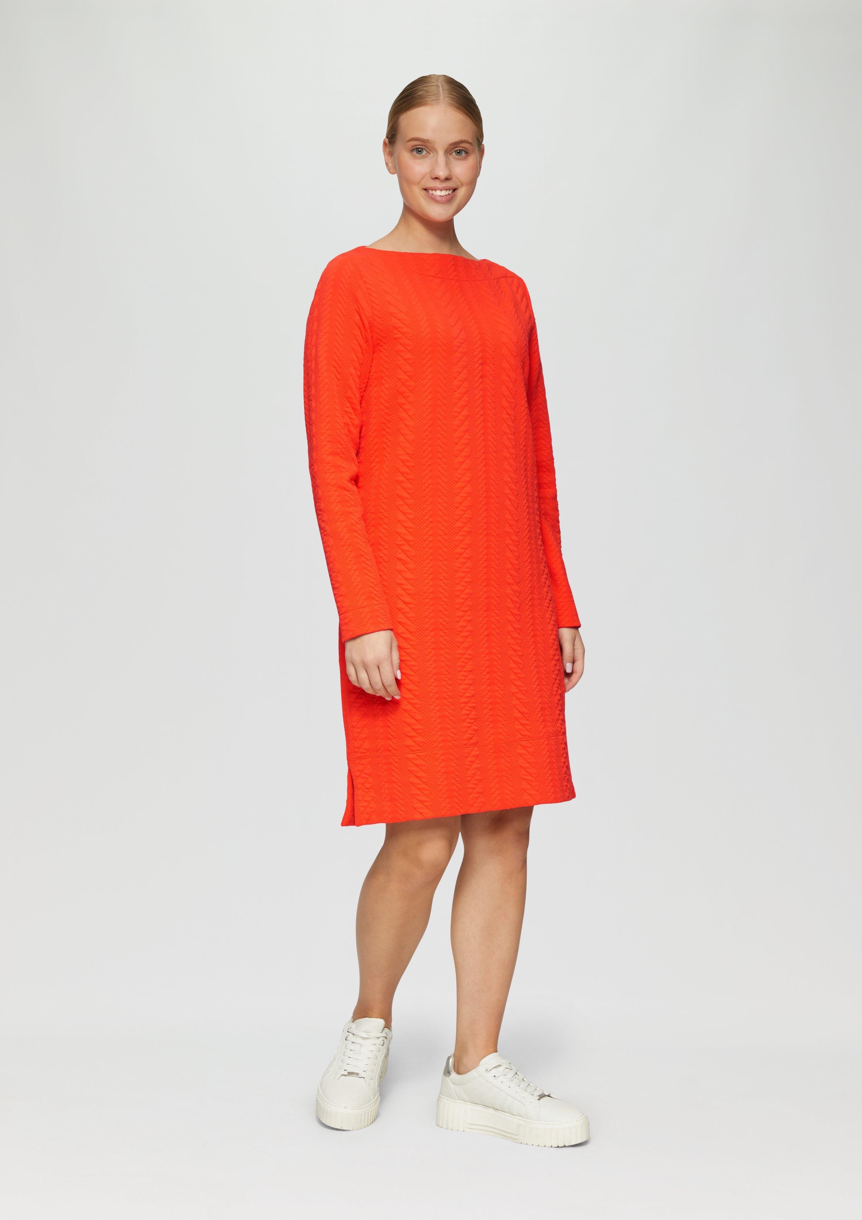 Minikleid Strukturiertes Jacquard-Kleid mit U-Boot-Ausschnitt