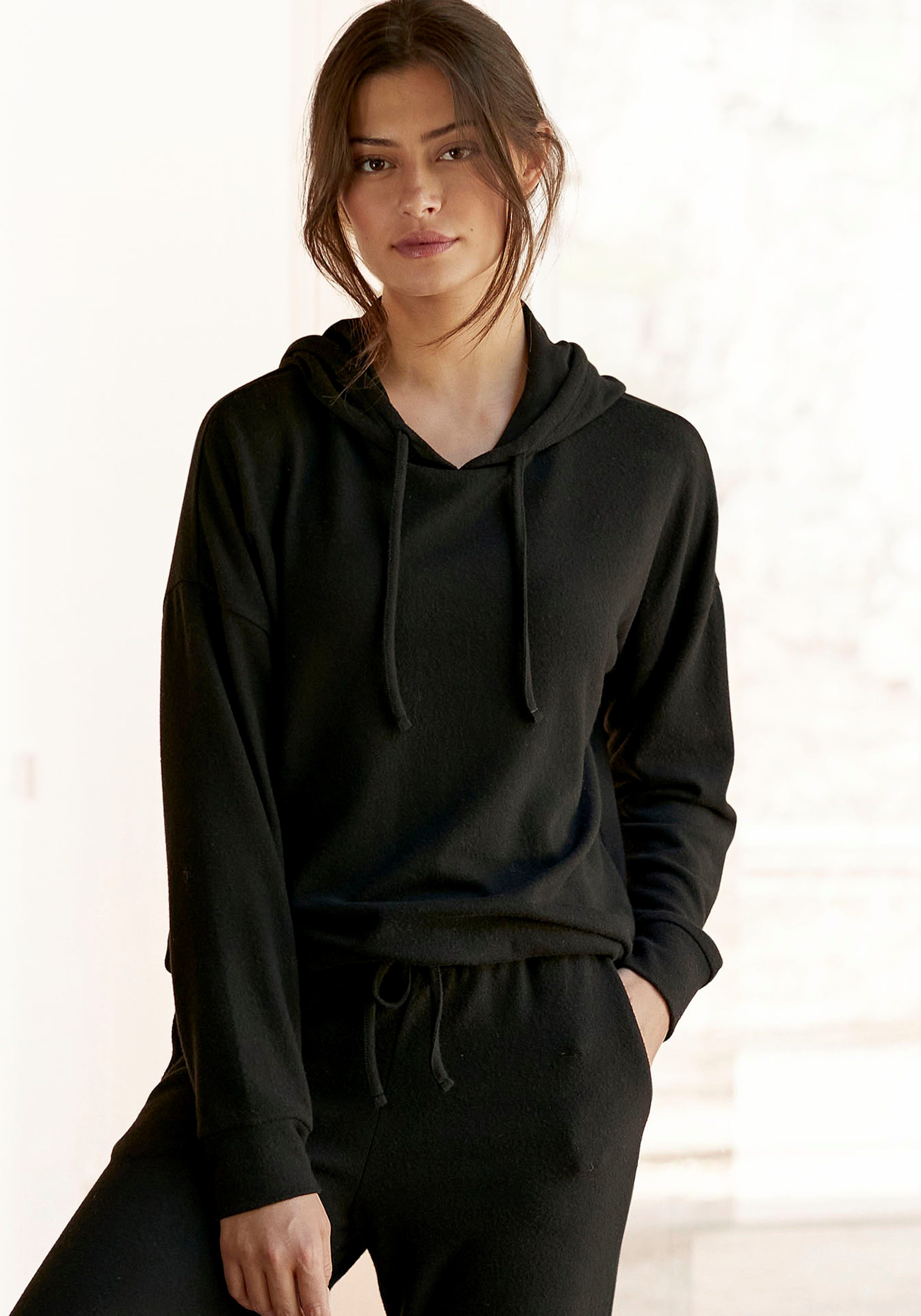 Kapuzenpullover