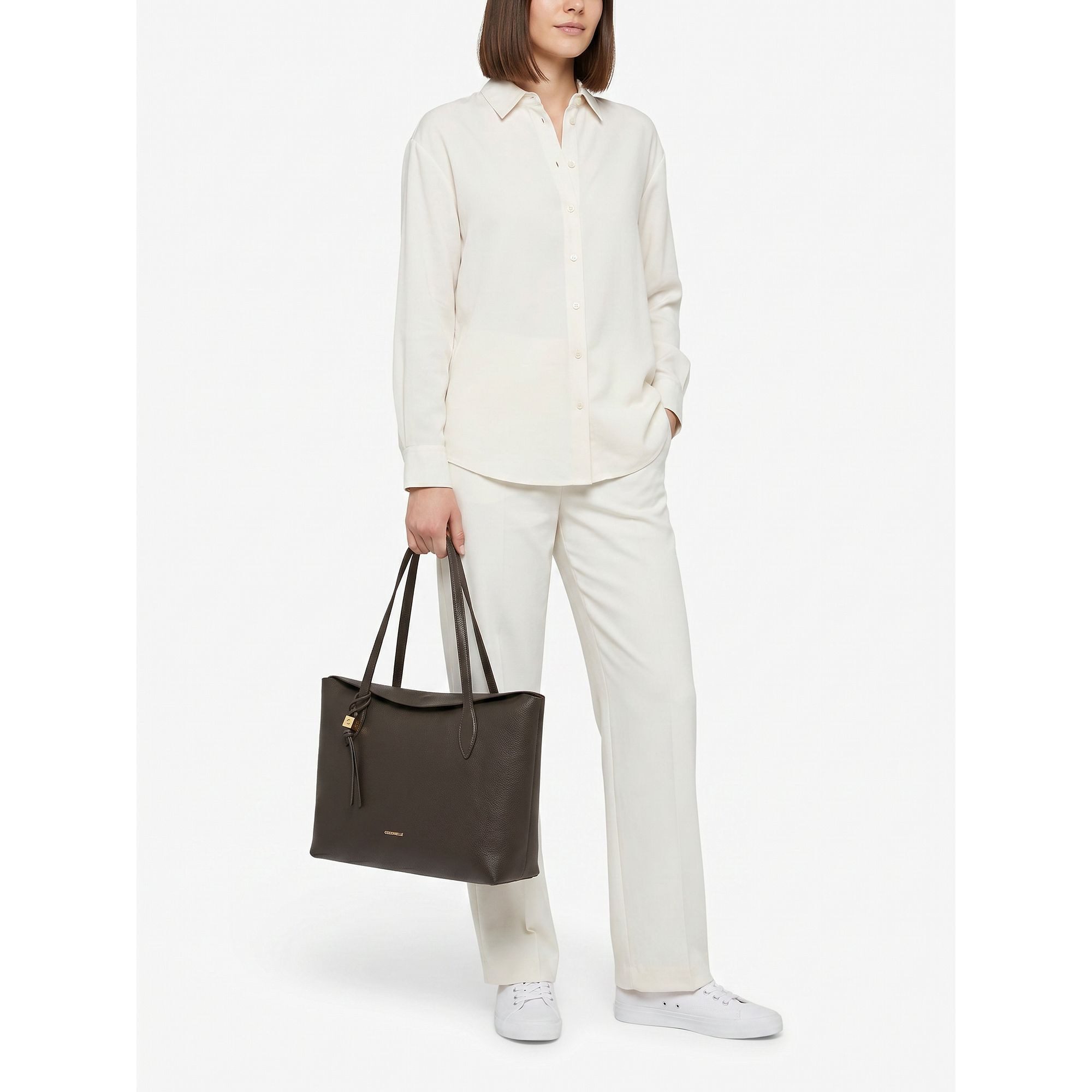 COCCINELLE Schultertasche Thess, Leder