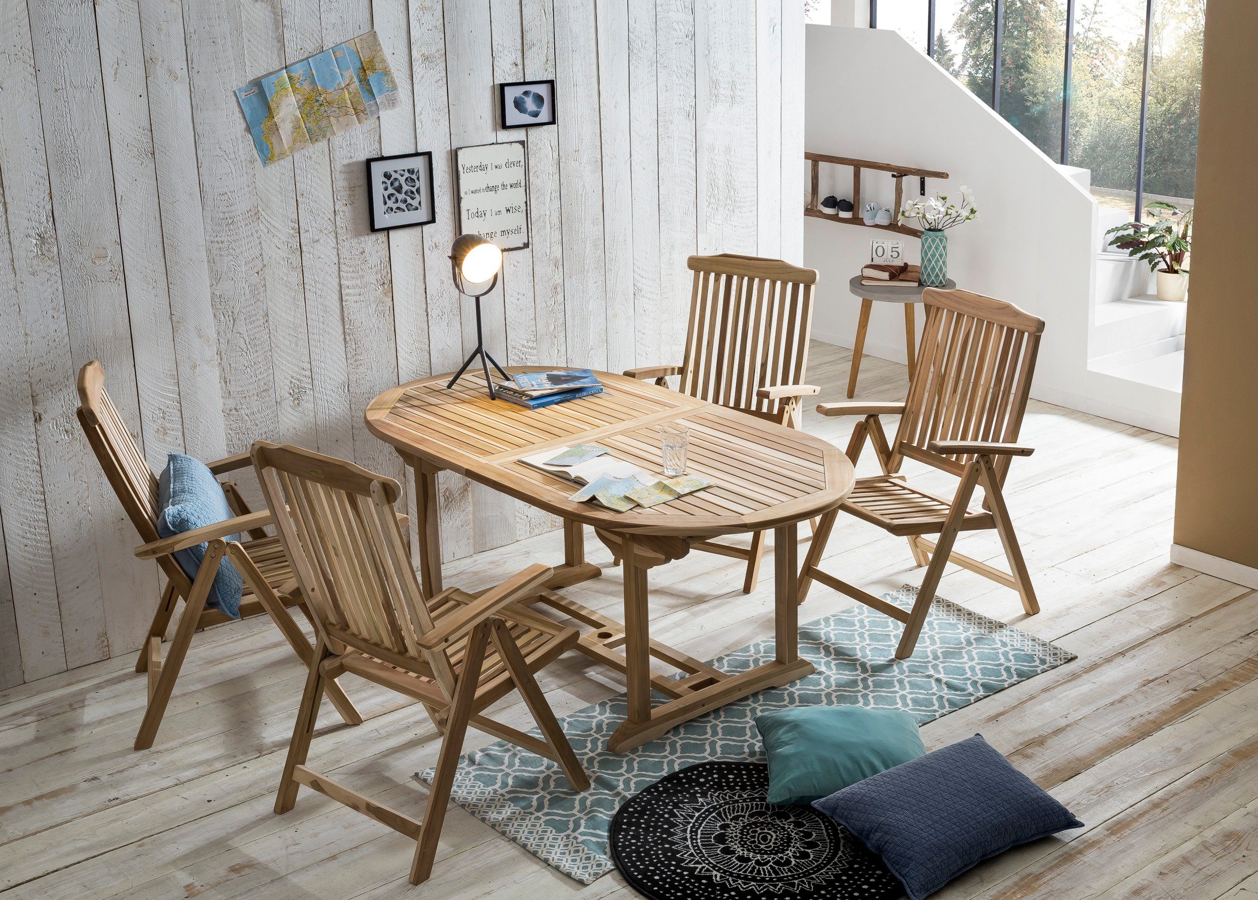 TPFGarden Garten-Essgruppe Teaka, (4 Personen, 5-tlg., 4 Armlehnstühle, 1 Tisch mit Auszug), Indoor und Outdoor Gartenmöbel-Set aus Teakholz Tischgruppe