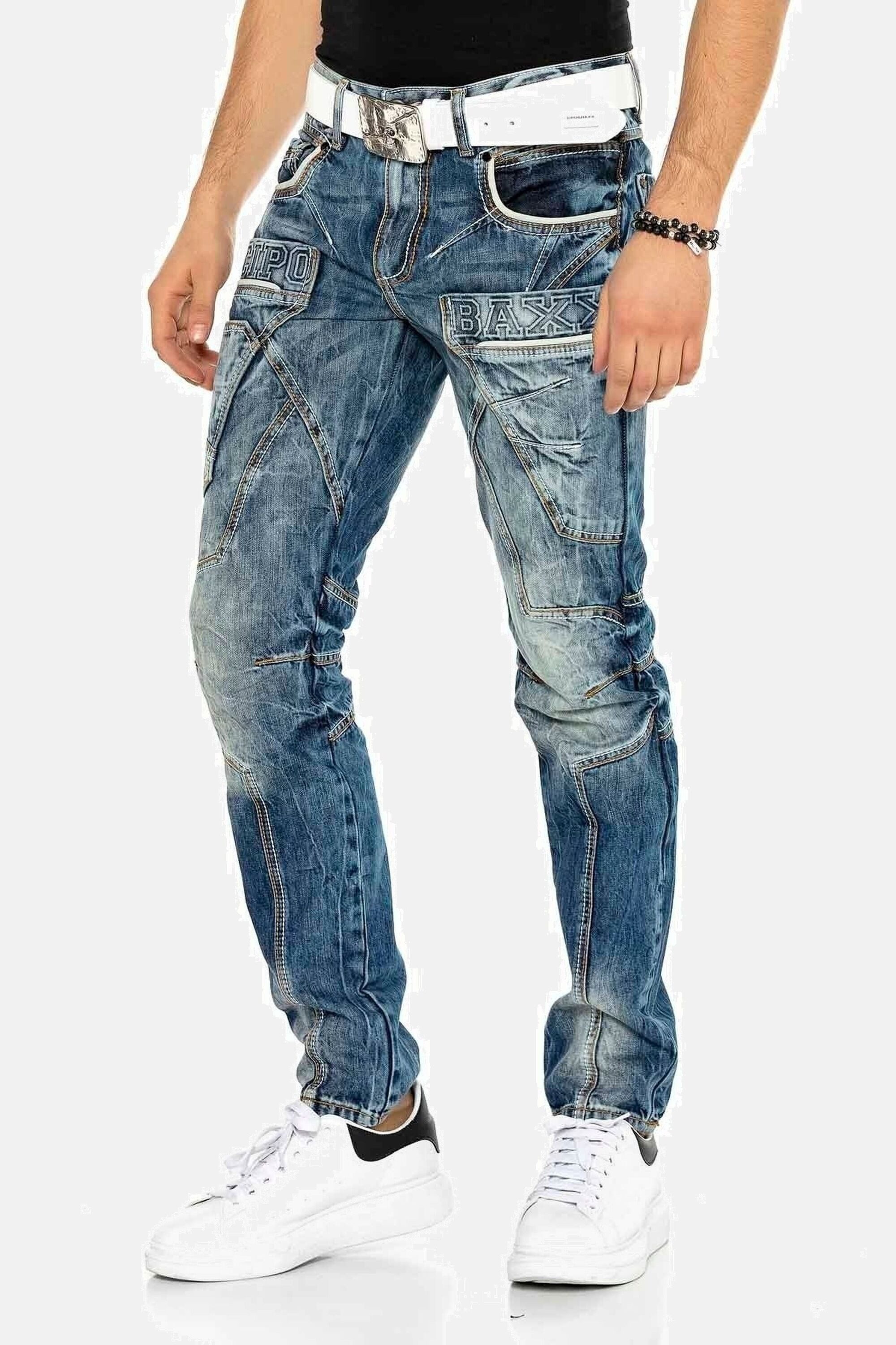Cipo & Baxx Tapered-fit-Jeans Jeans mit Kontrastnähten und Seitentaschen, CD-391