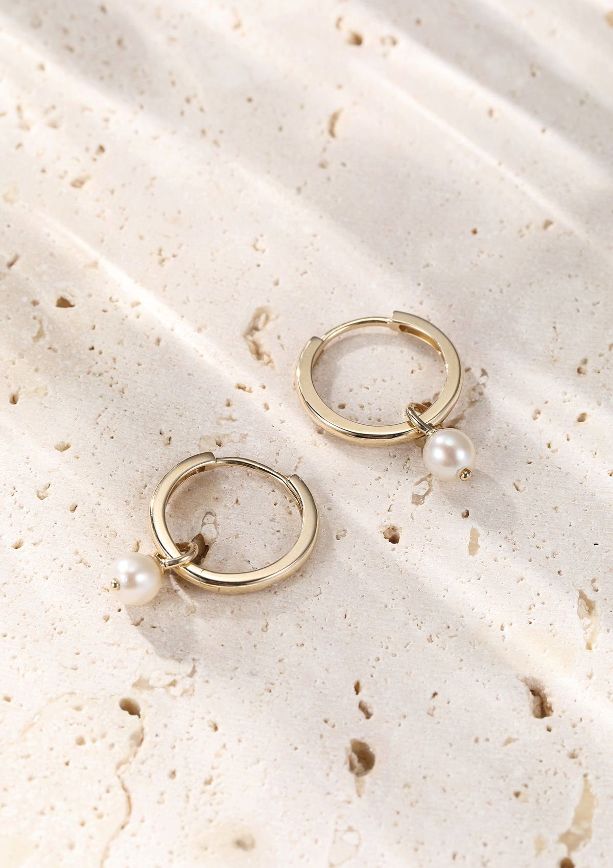 Dear Me Paar Creolen Weiße Perlen, Damen Ohrringe 14K Massivgold, 585 Gelbgold Weißgold Perle Creolen, Echtgold Brautschmuck