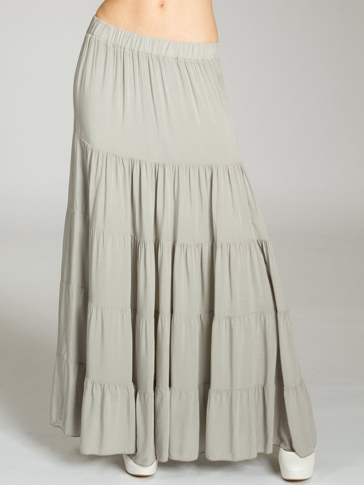 Caspar Faltenrock RO020 langer eleganter Damen Maxi Sommer Rock Maxirock - bodenlang bei ca. 157 cm Körpergröße