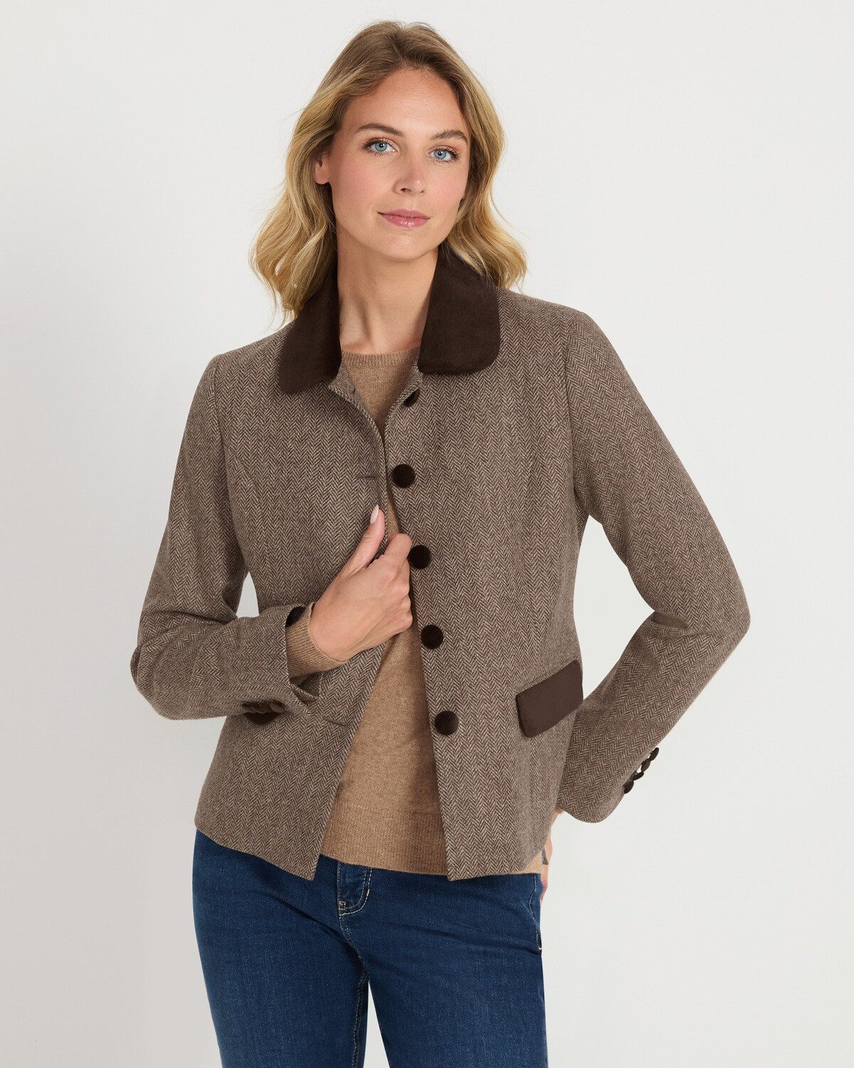 Highmoor Outdoorjacke Fischgrat-Jacke mit Samtdetails