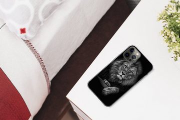 MuchoWow Handyhülle Löwe - Tiere - Schwarz - Weiß, Handyhülle Apple iPhone 13 Pro, Smartphone-Bumper, Print, Handy