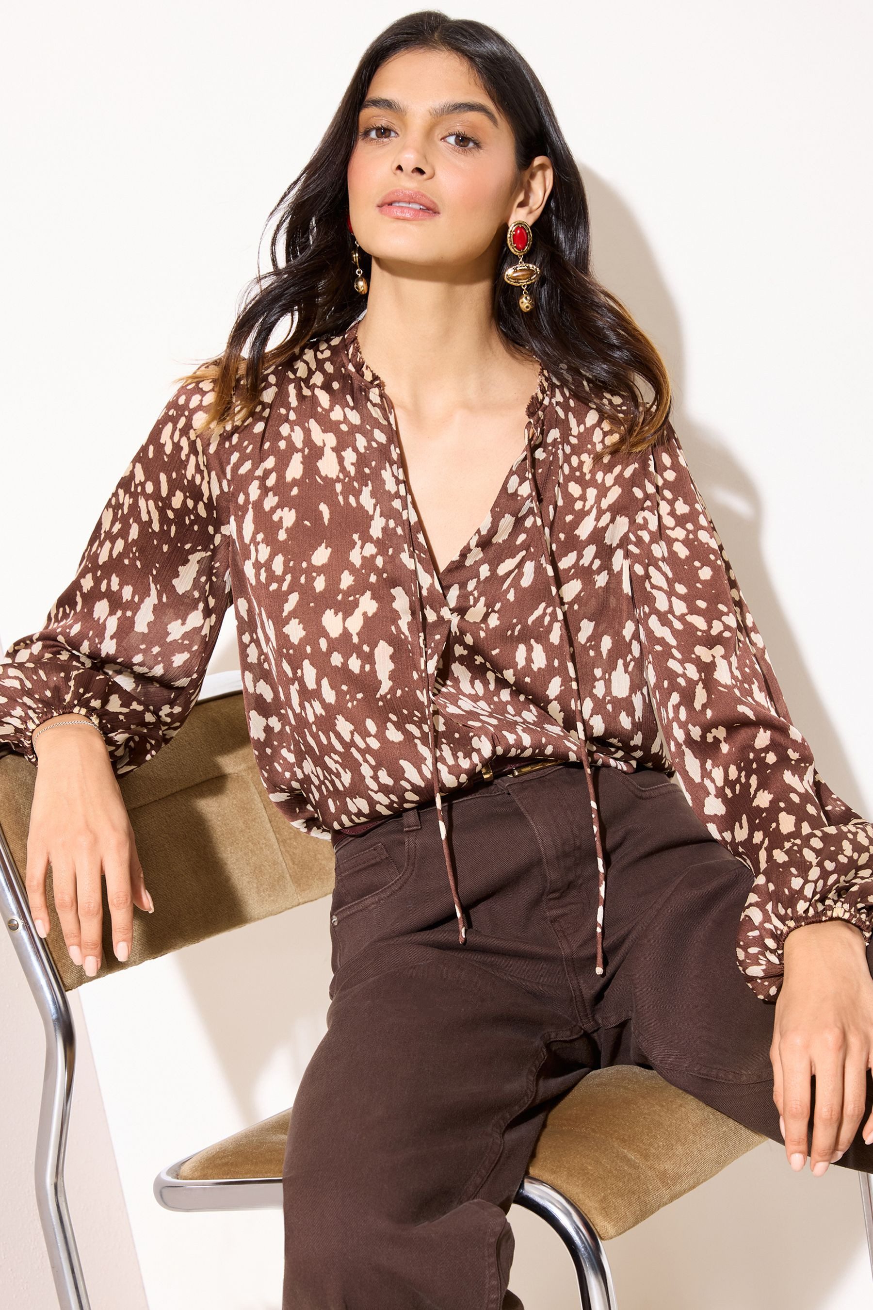 Friends Like These Langarmbluse Friends Like These Chiffon-Bluse mit Bindeband (1-tlg)
