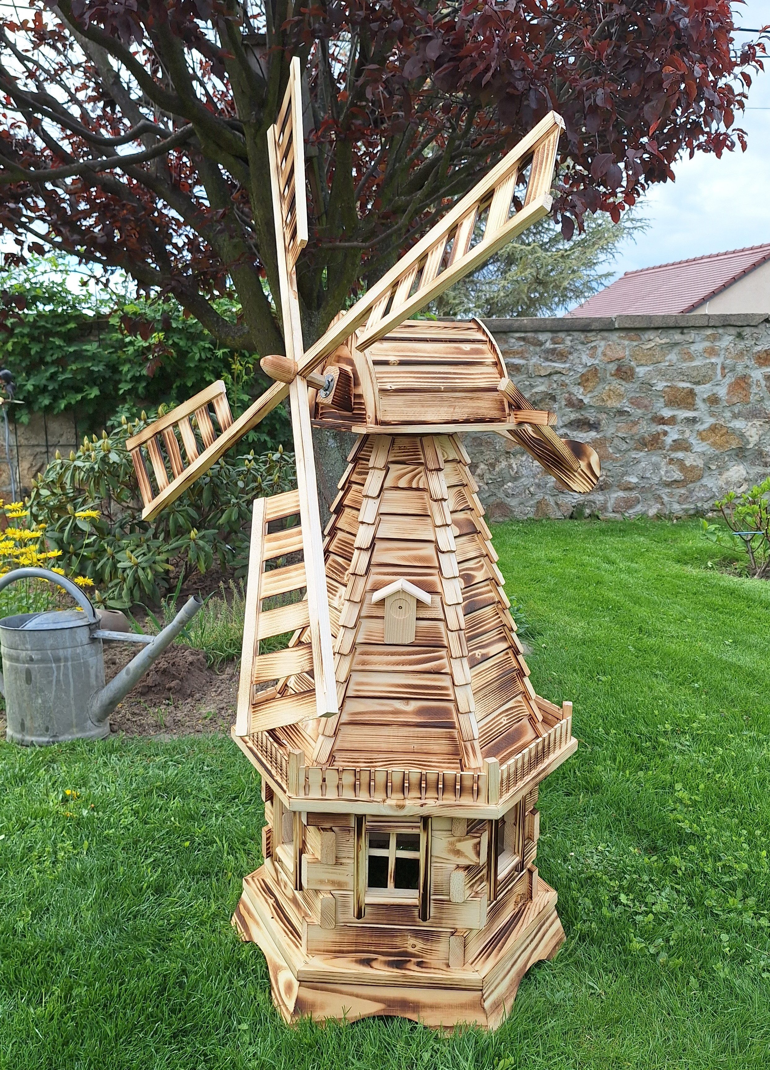 Holzdekoladen Windrad 1,45 m Holzwindmühle mit Solarbeleuchtung Typ 7.1