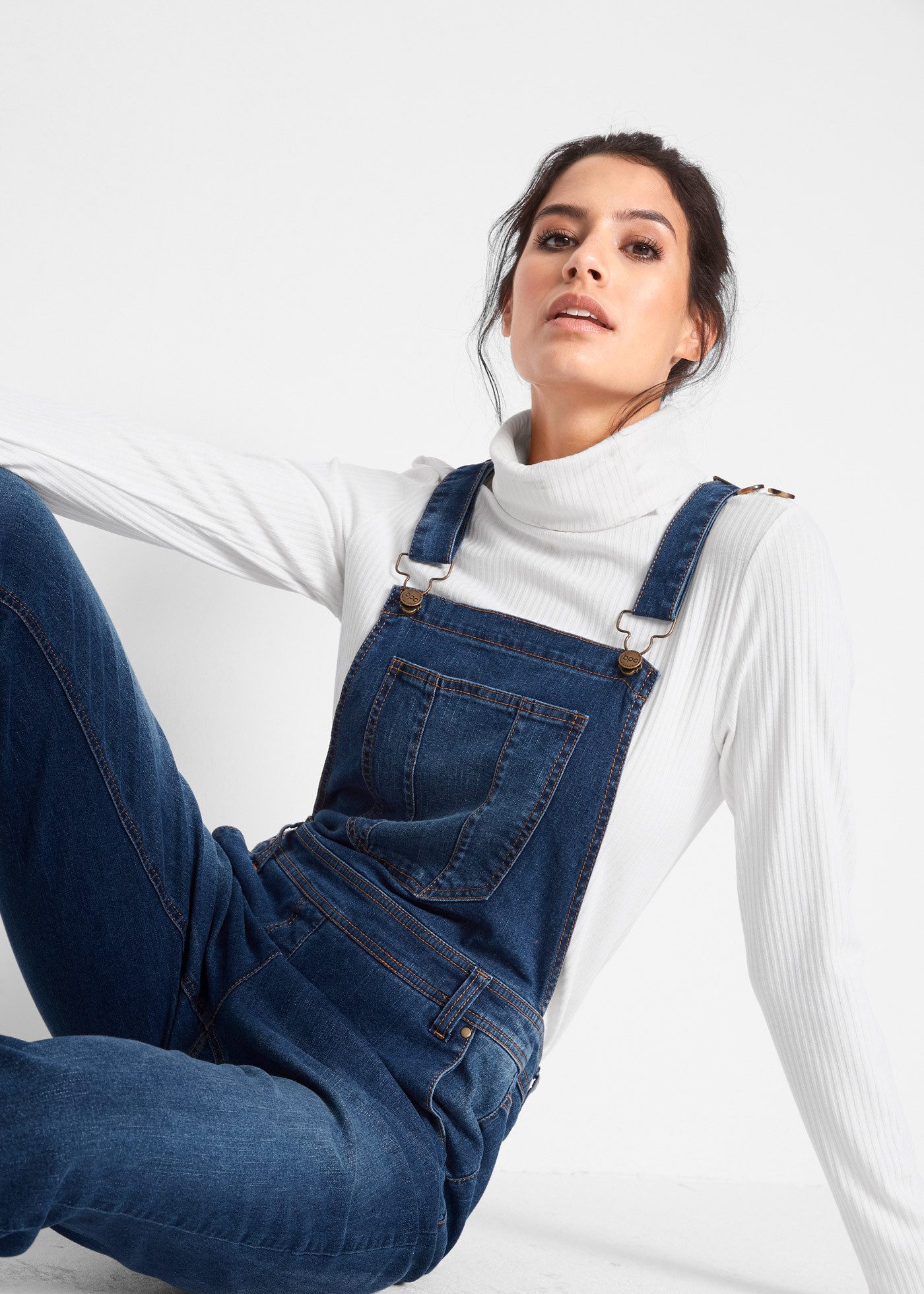 bonprix Jeanslatzhose lockerer loose fit, mit Elasthananteil