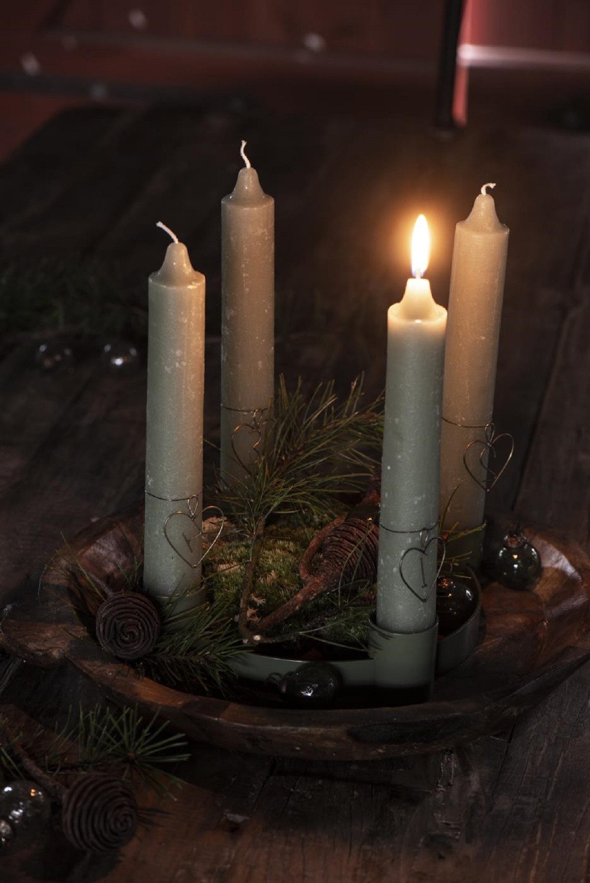 Ib Laursen Tafelkerze IB Laursen Stab Kerze Rustikal staubig grün Tafel 25cm Weihnachten