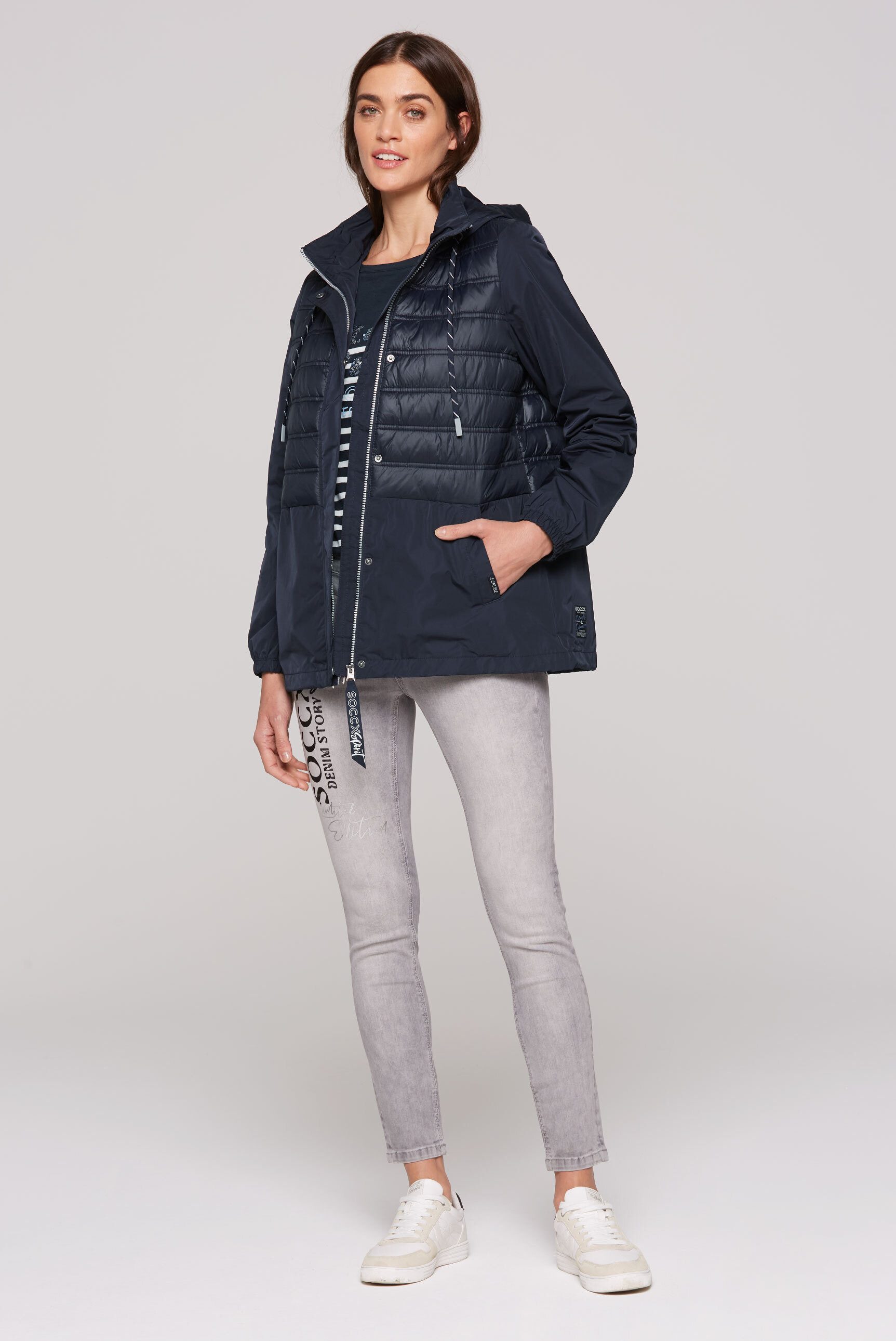 SOCCX Windbreaker mit Elastikbündchen