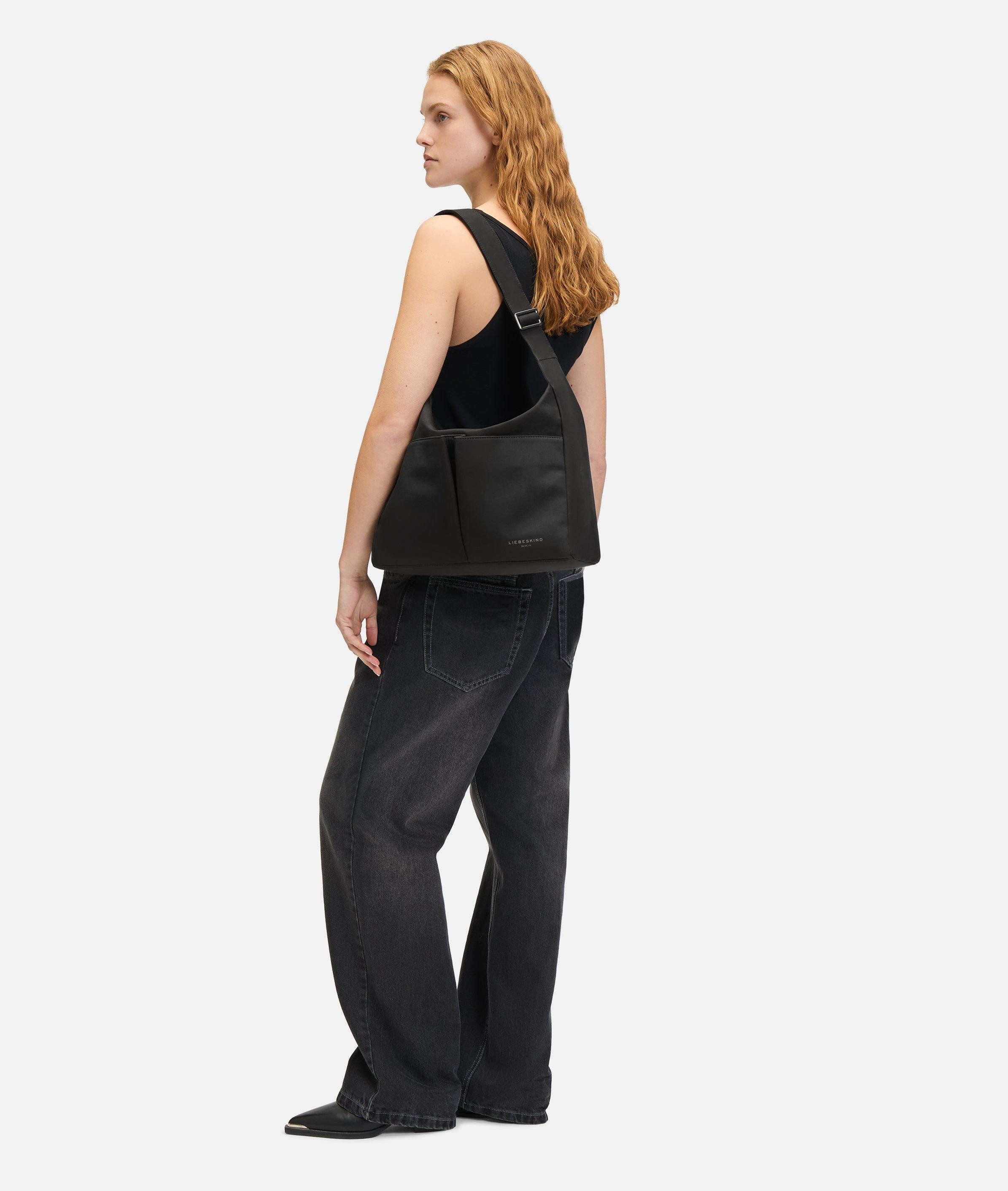 Liebeskind Berlin Schultertasche Nylon Hera Hobo M, Geräumige Hobo-Bag aus Nylon