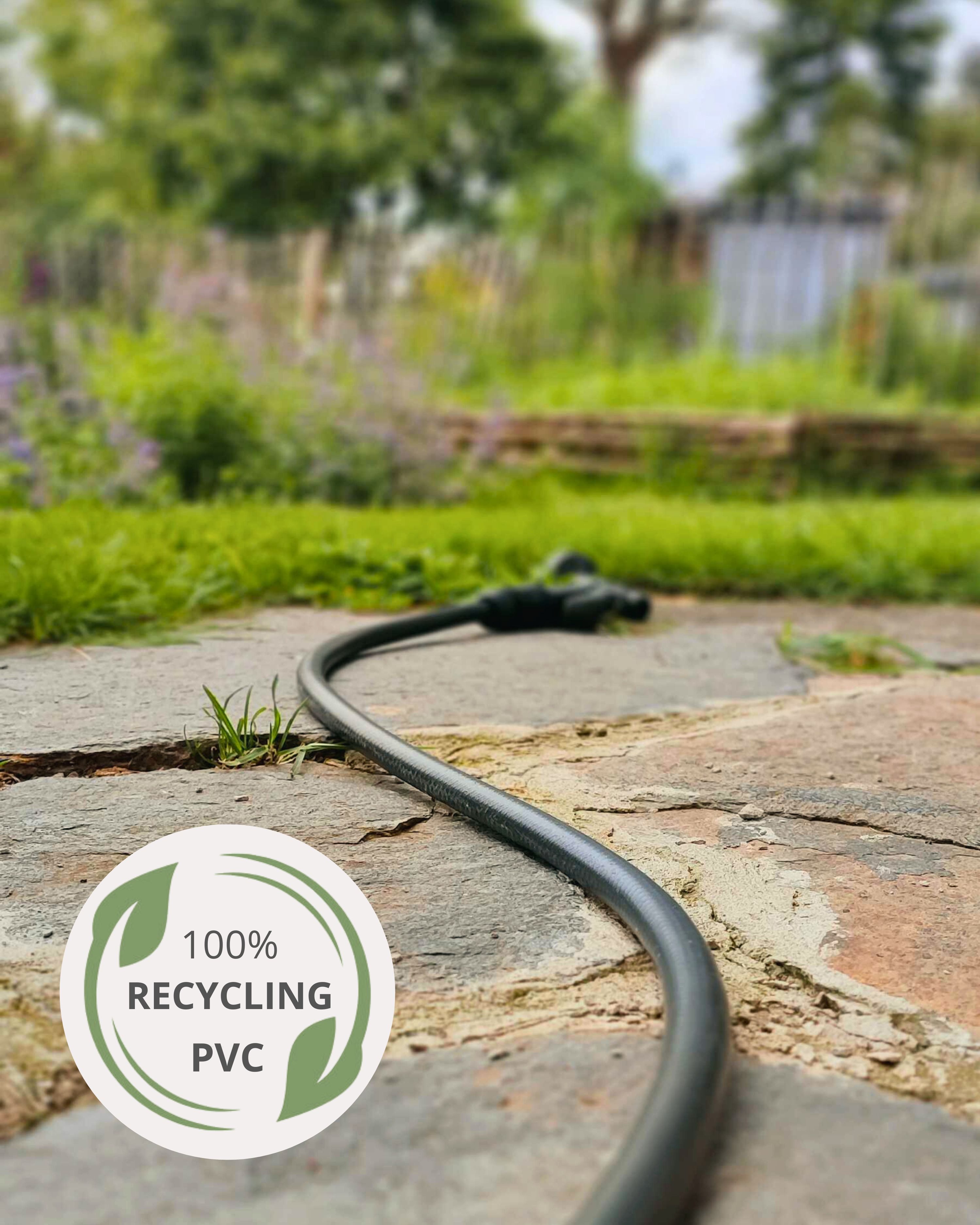 LIVLIG Gartenschlauch 1/2" mit Brause, Made in Germany, 100% Recyclingmaterial, PureCycle