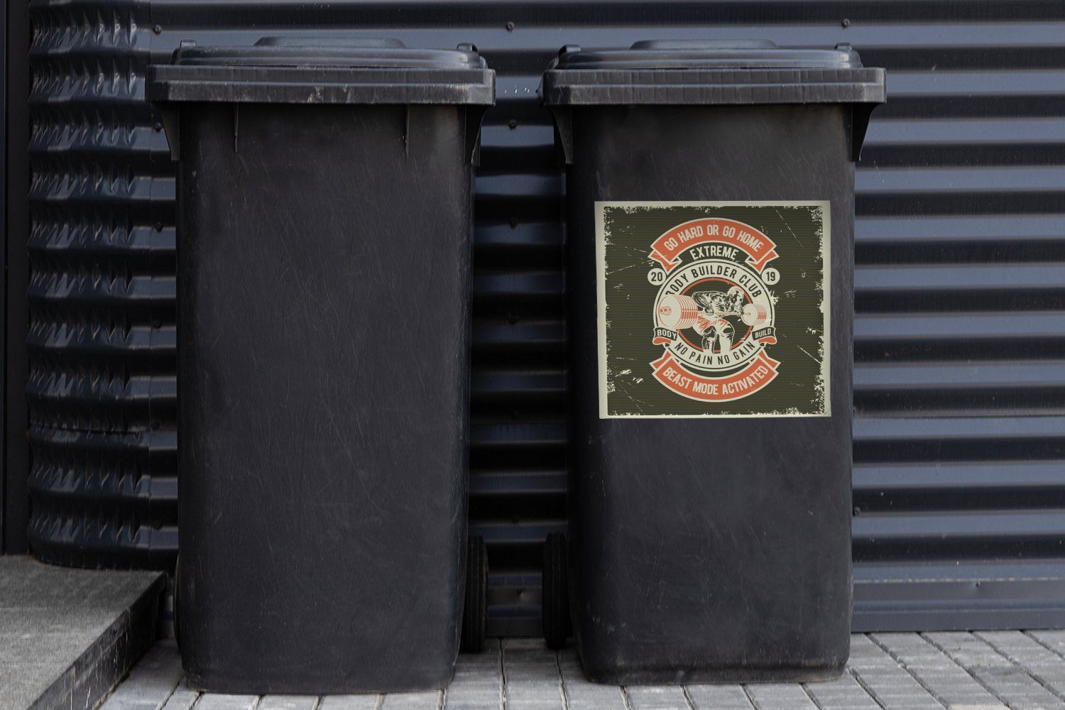 MuchoWow Wandsticker Mancave (1 Abfalbehälter Mülleimer-aufkleber, Mülltonne, St), - - - Sticker, Container, Vintage Gewichte Sport