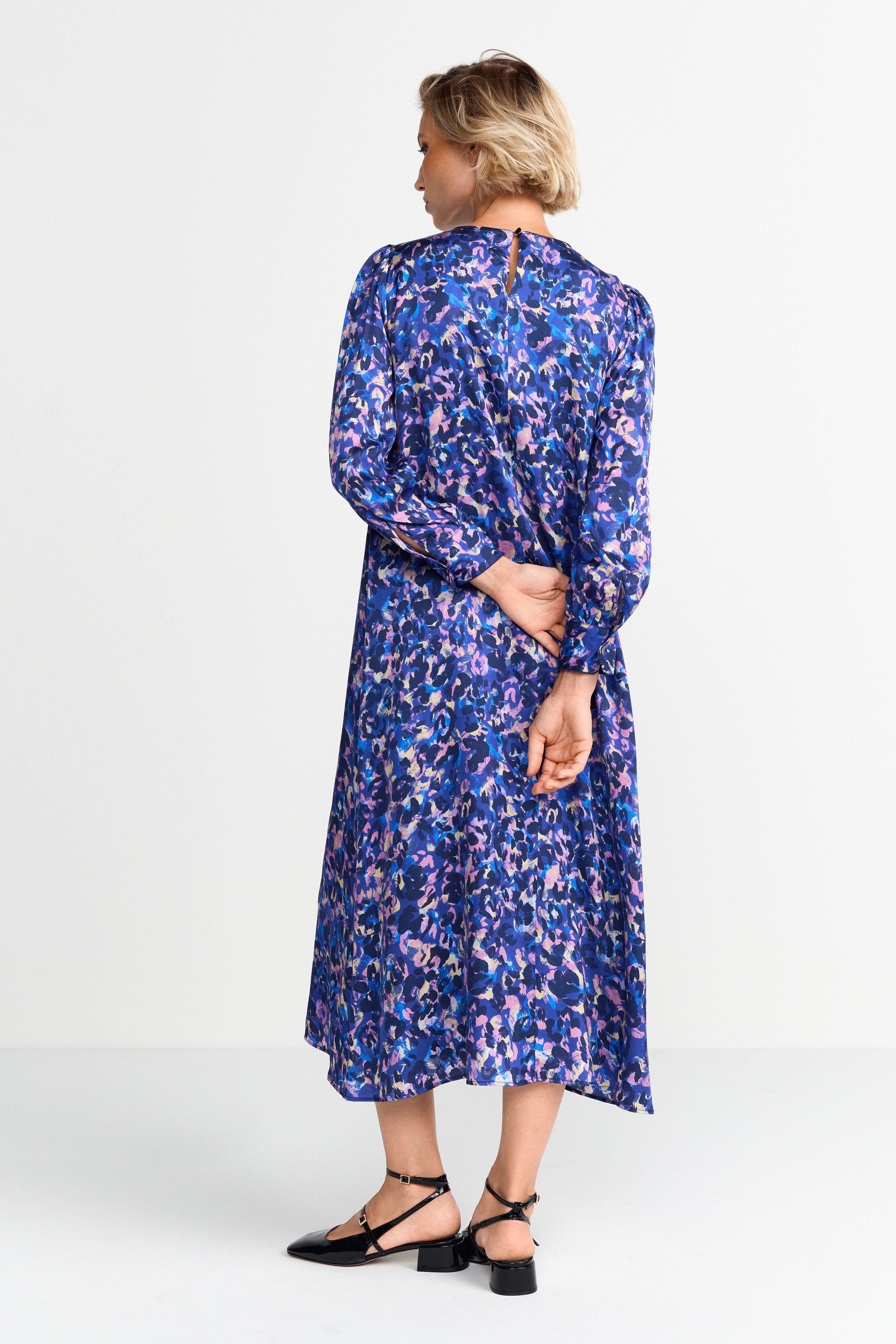 RICHROYAL Midikleid mit künstlerischem Colour-Leo-Print günstig online kaufen