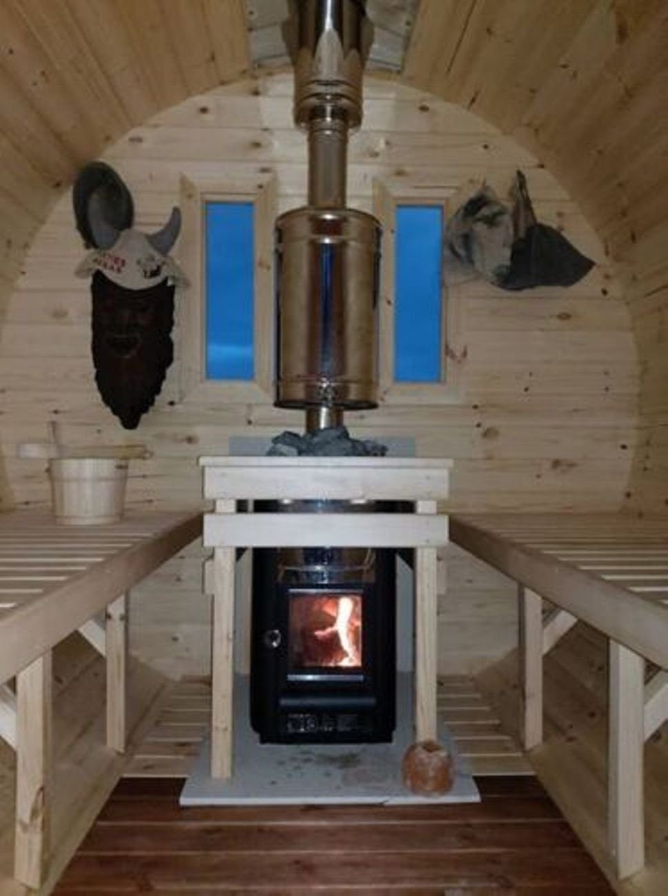 JVmoebel Saunahaus Fasssauna für 6-8 Personen aus hochwertigem Holz, BxTxH: 2.27 x 4 x 2.38 cm, (1-St., 1x Sauna) Made in Europa