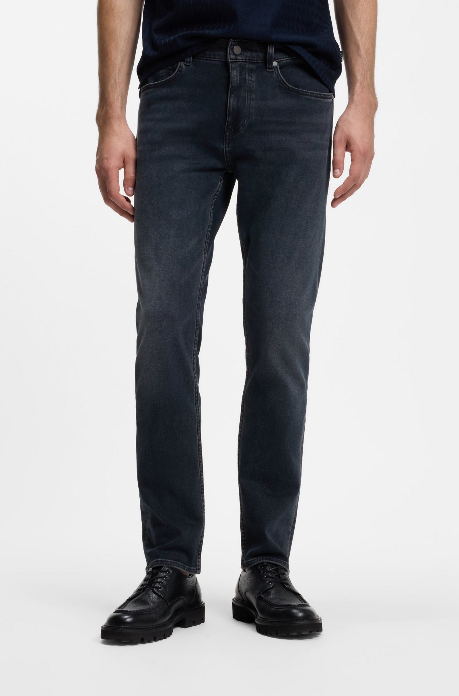 BOSS 5-Pocket-Jeans Delaware aus Knit Denim (1-tlg) – Bild 4 von 5