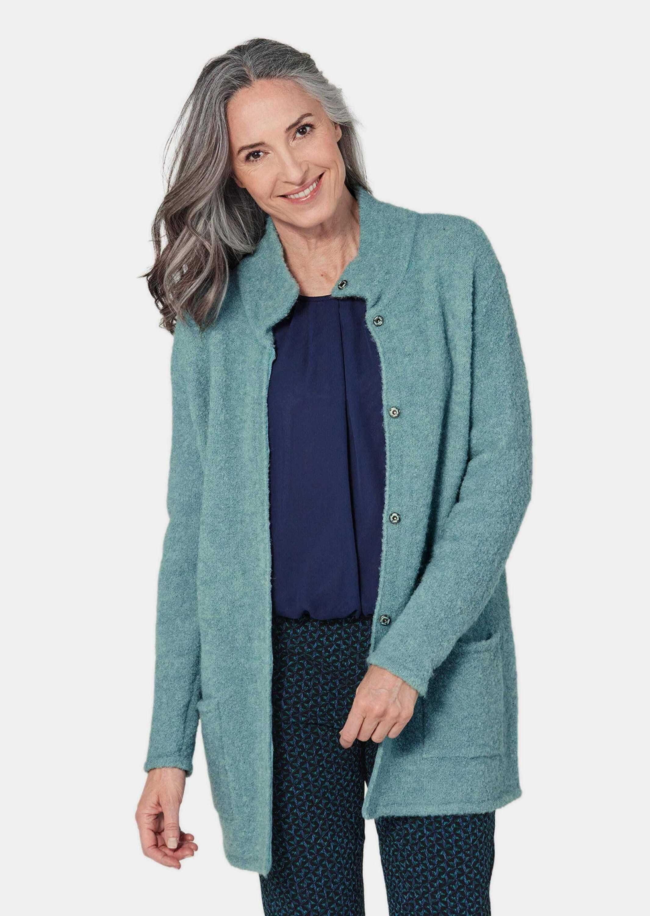 Strickjacke Kurzgröße: Boucle Strickmantel