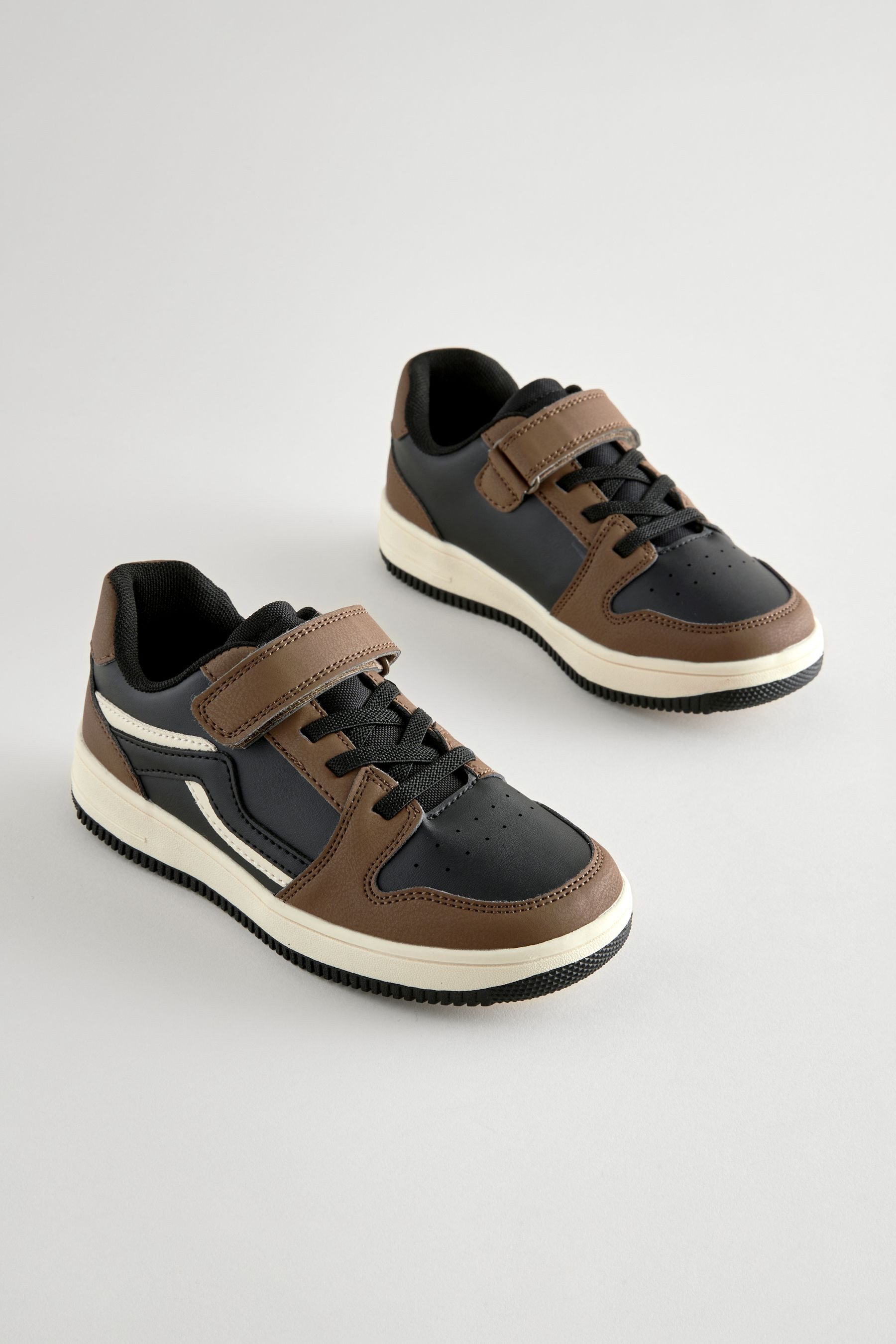 Next Elastischer Sportschuh mit Schnürung Sneaker günstig online kaufen
