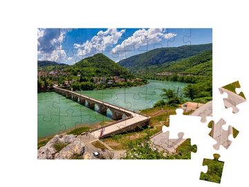 puzzleYOU Puzzle Mehmed-Pascha-Sokolovic-Steinbrücke am Fluss Drina, 48 Puzzleteile, puzzleYOU-Kollektionen Drina