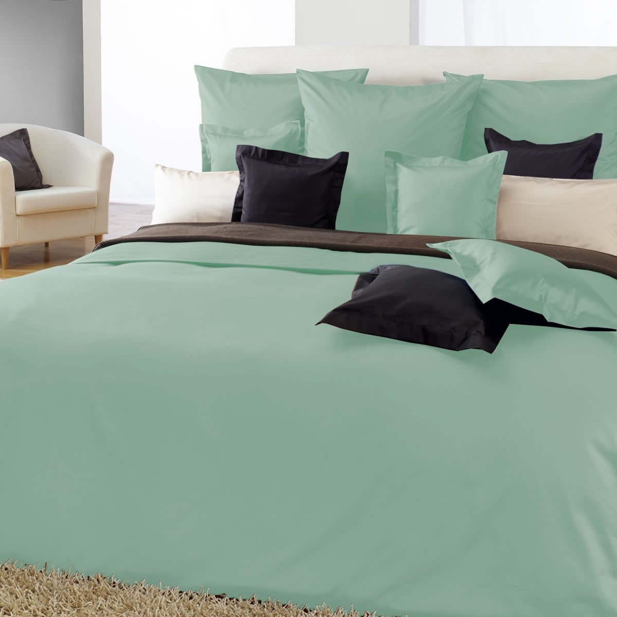 Curt Bauer Bettwäsche Satin Bettwäsche in 155x220 cm + 80x80 cm uni grün pistazie, Mako-Satin, 2 teilig, Sommerbettwäsche aus 100% Baumwolle