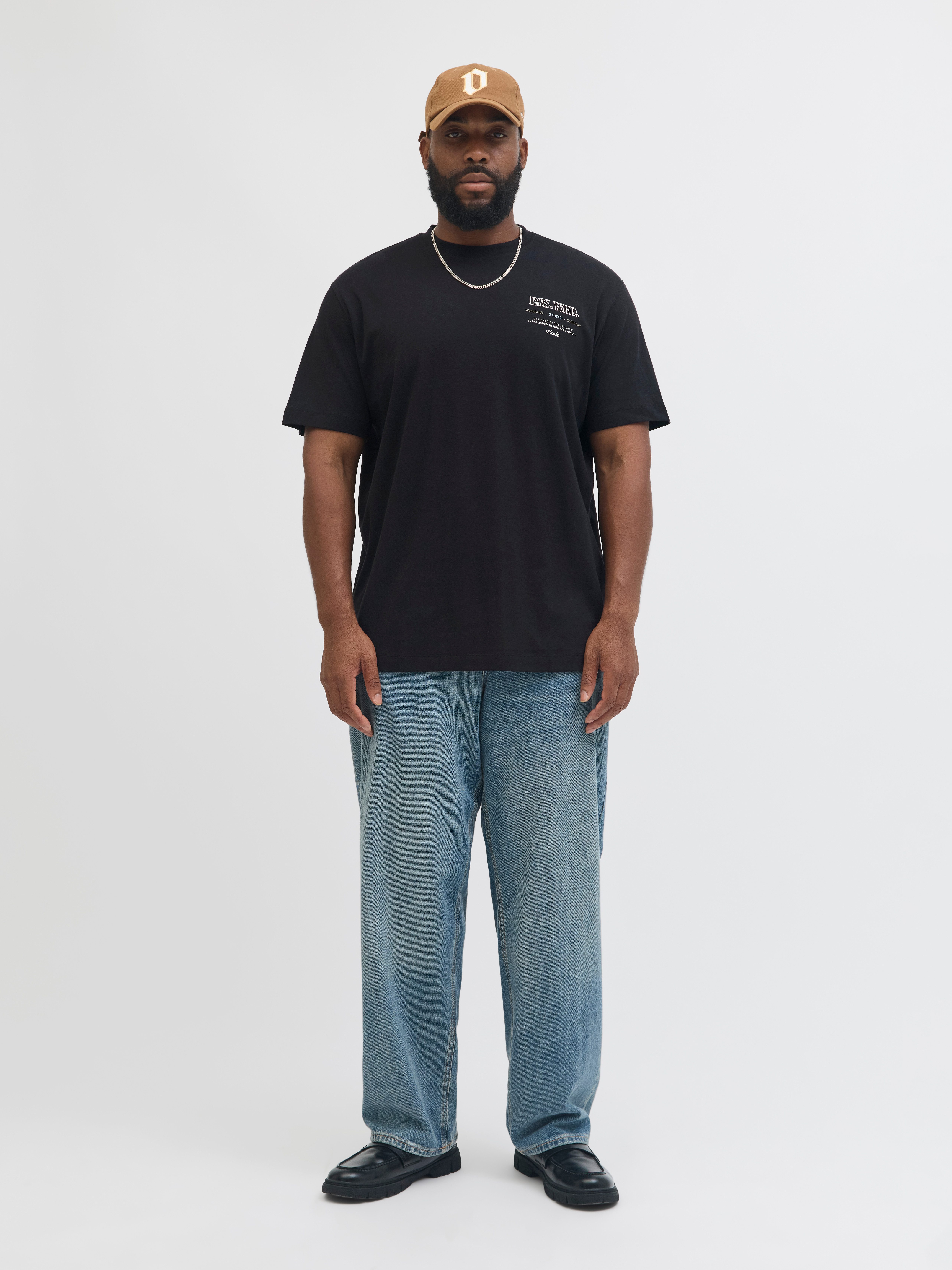 Jack & Jones PlusSize T-Shirt JJEURBAN EDGE STUDIO TEE SS SN PLS mit Logobranding