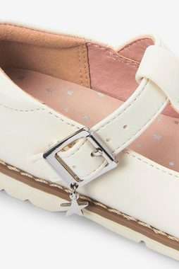 Next Schuhe mit T-Steg, Stern und Anhänger T-Strap-Sandale (1-tlg)
