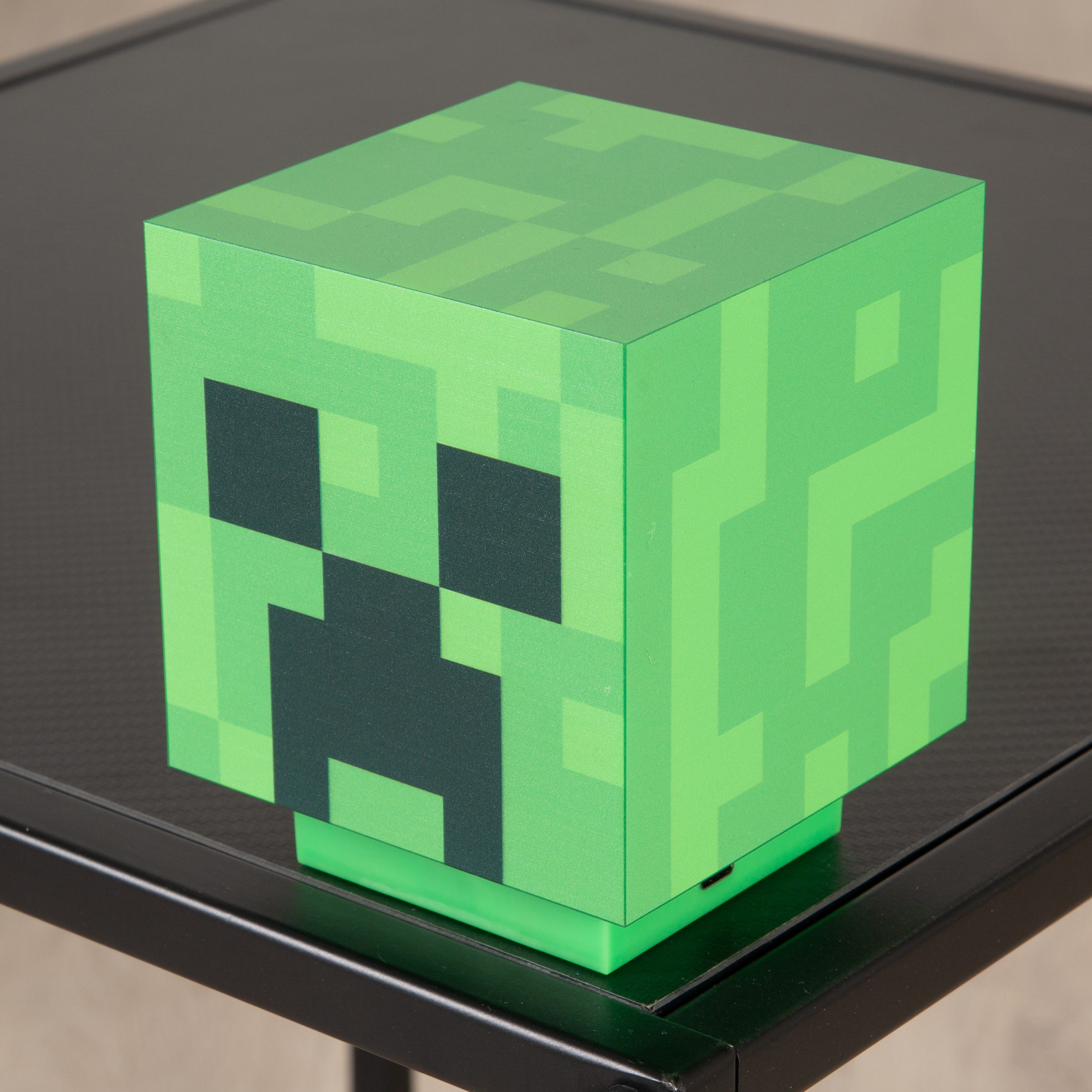 Minecraft LED Dekolicht - Deko für Minecraft Fans - Dekolampe, aufladbarer Akku, LED fest integriert, Designs: Fackel, Potion, Creeper, Netherite, Fuchsbaby oder Axolotl