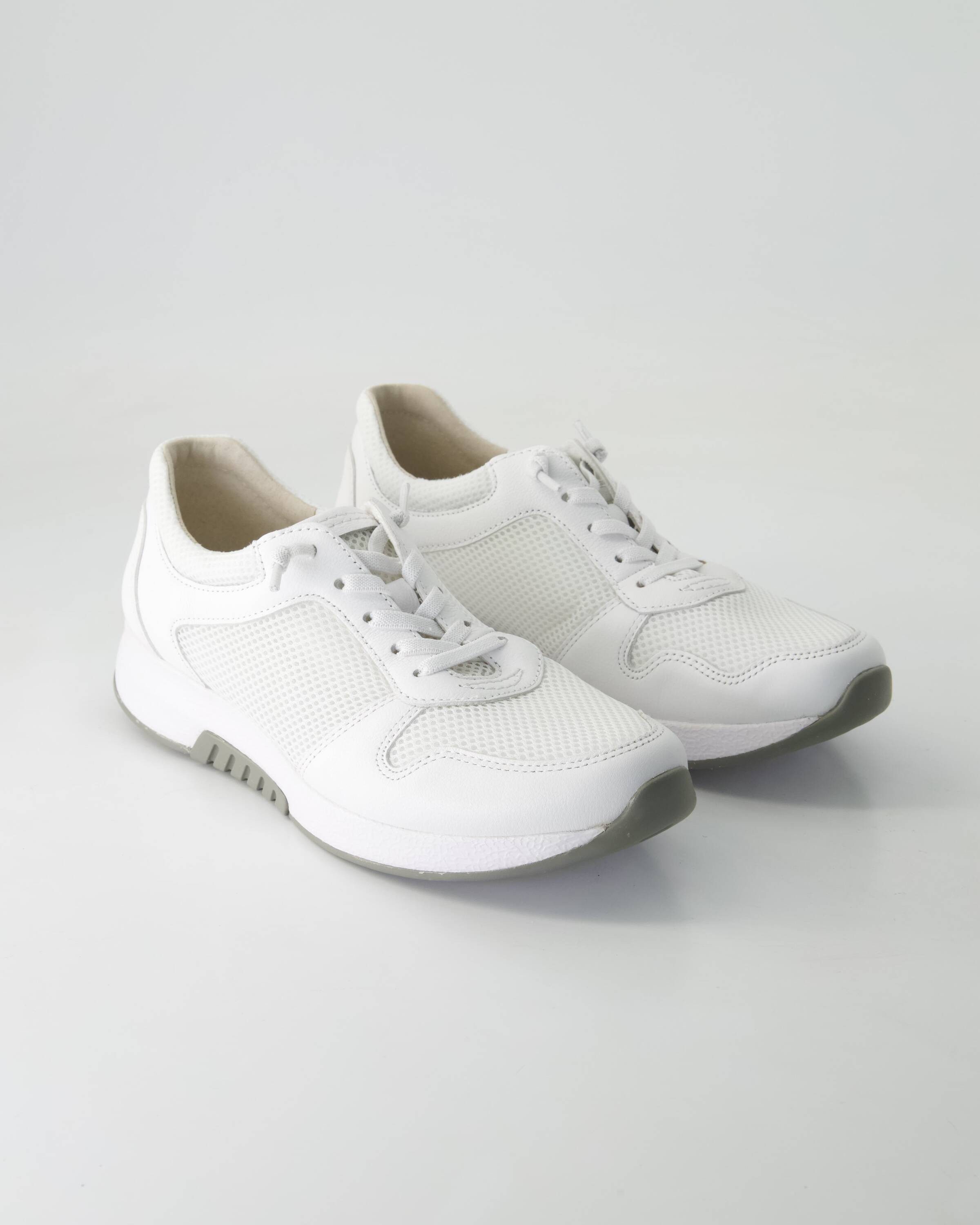 66.946.50 Slip-On Sneaker