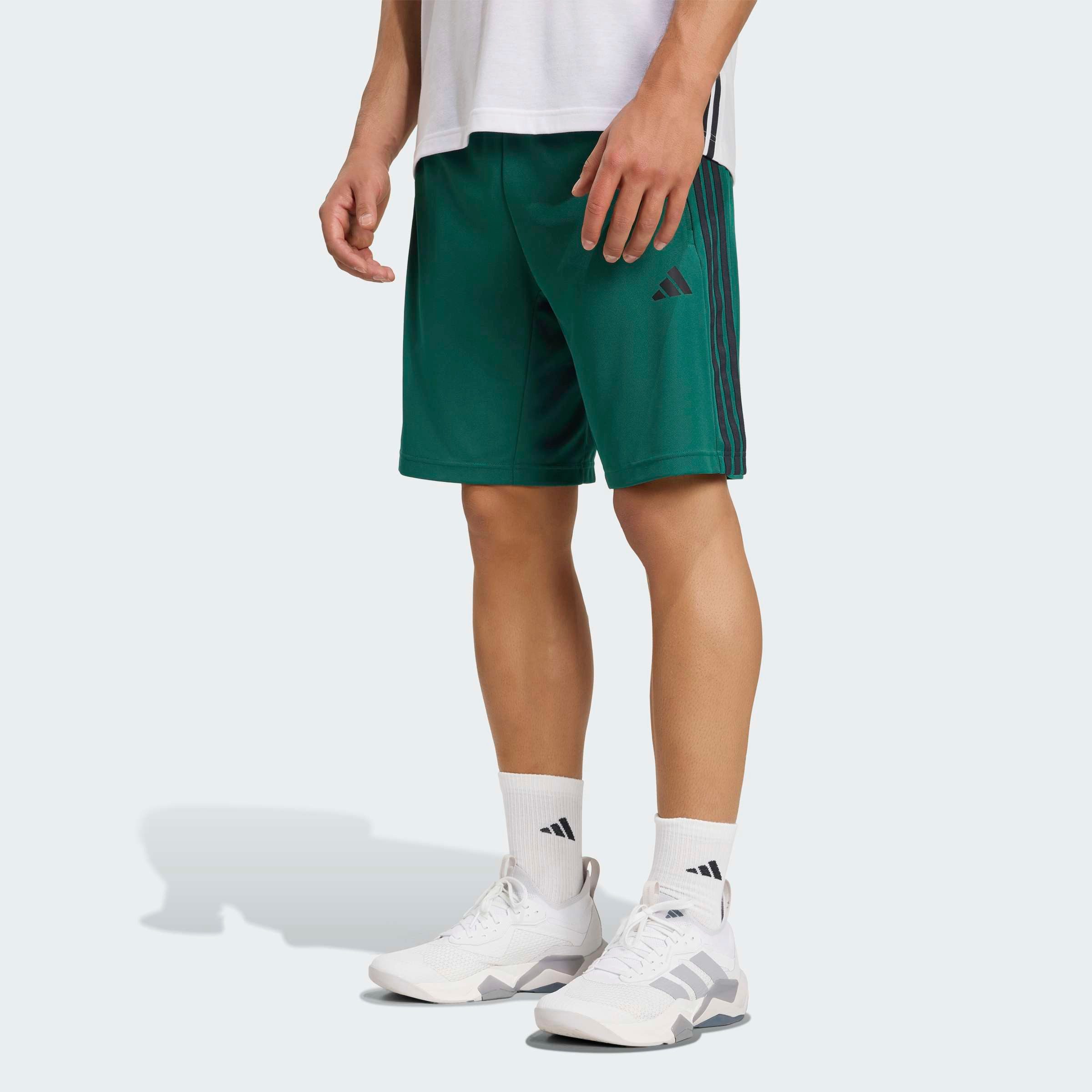 adidas Performance Shorts WORKOUT ESSENTIALS BASE 3-STREIFEN PIKEE-, 23 CM sportlicher Stil, für sportliche Aktivitäten, aus Polyester