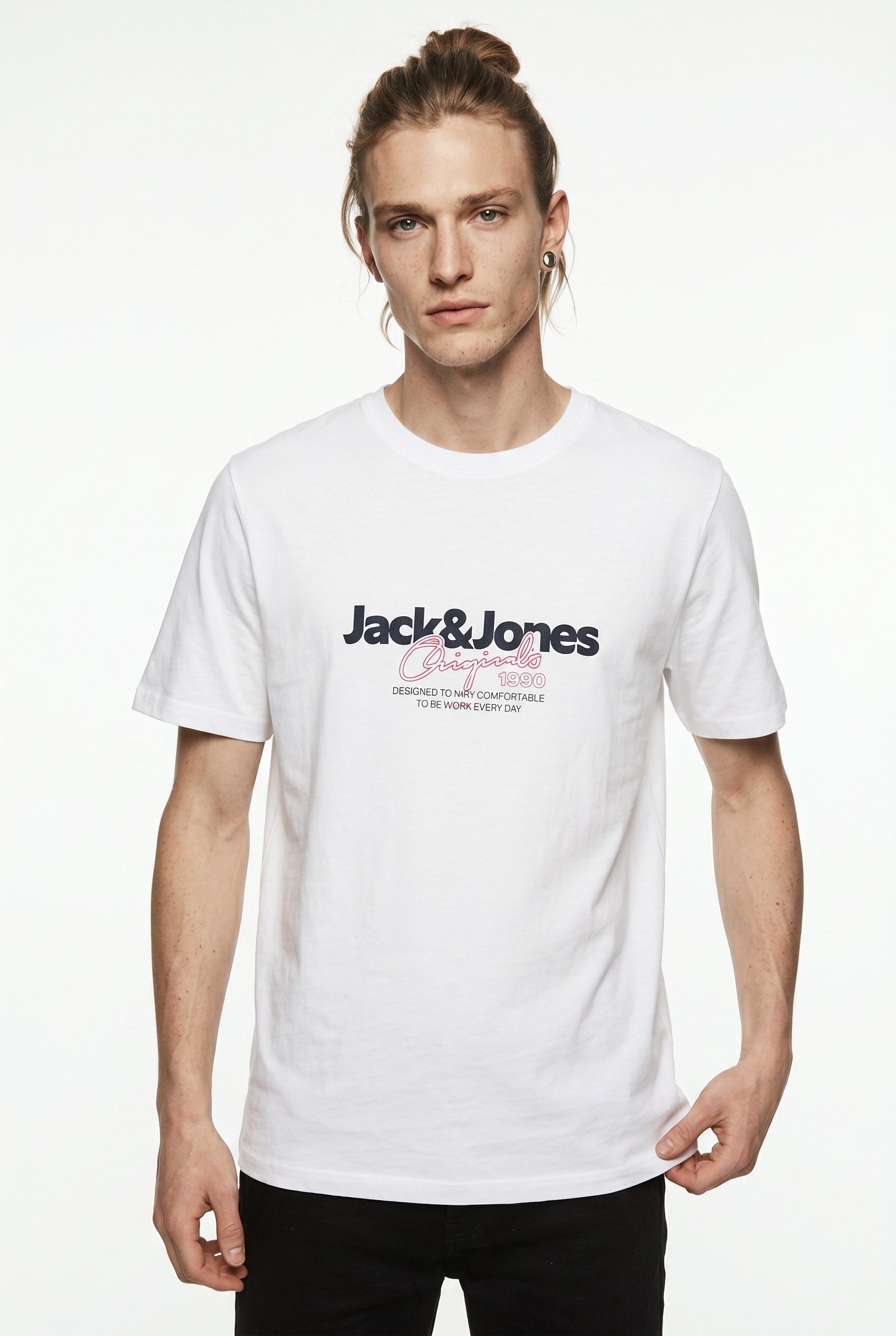 Jack & Jones T-Shirt JORCASSIS TEE SS CREW NECK FST mit Logo Schriftzug