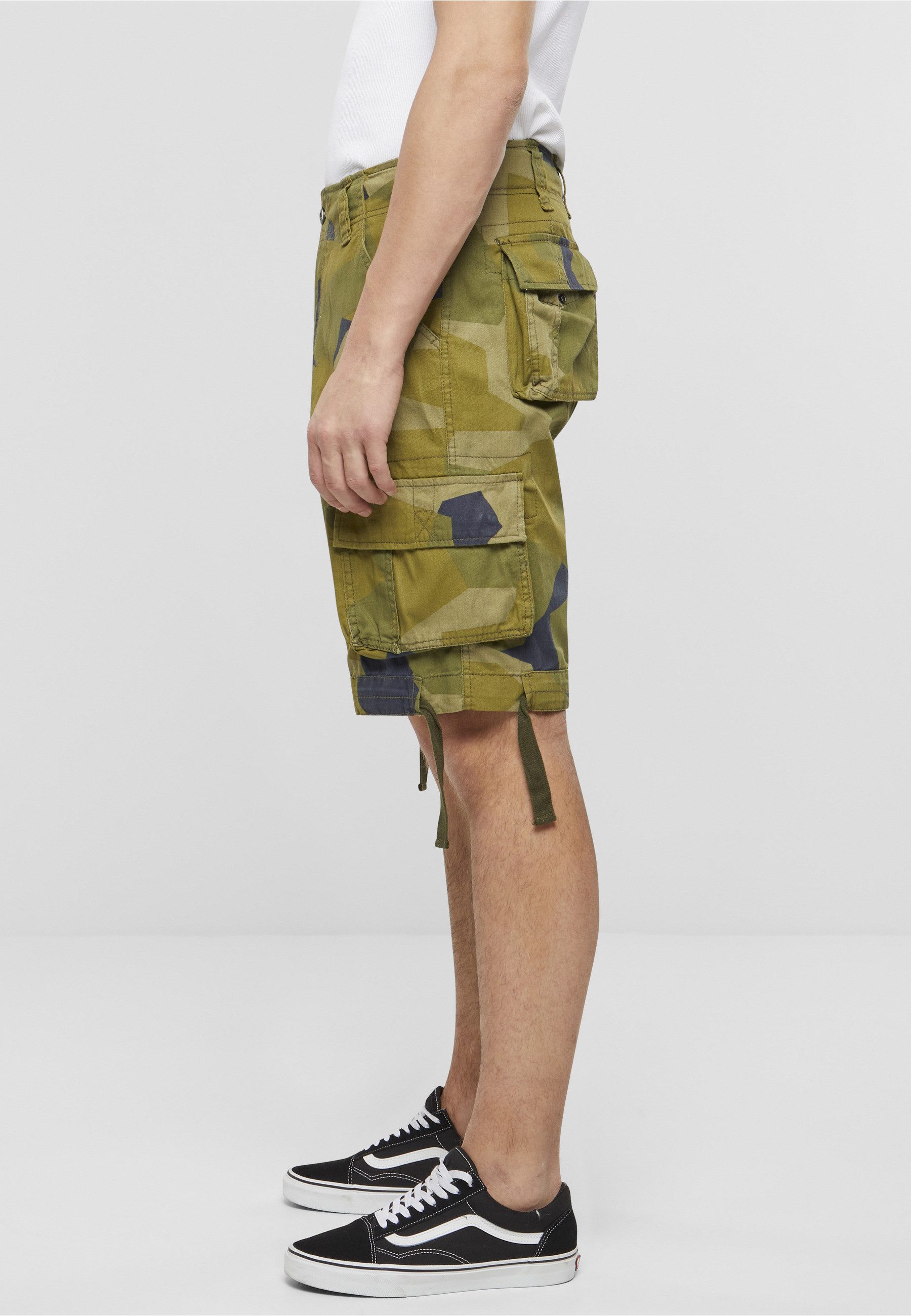 Brandit Stoffhose Brandit Herren Urban Legend Cargo Shorts (1-tlg)