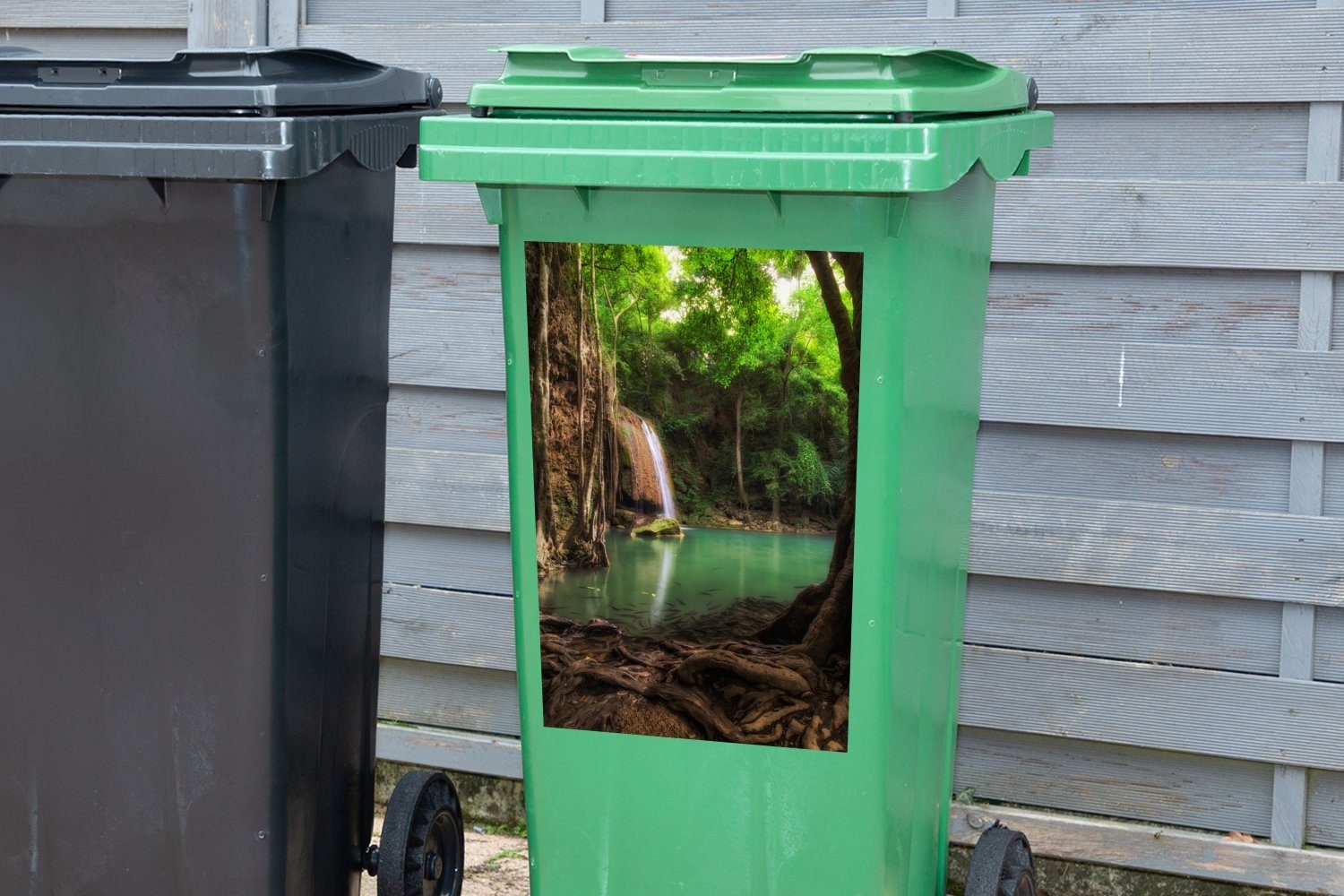 (1 thailändischen Mülleimer-aufkleber, Dunkle St), Farben Abfalbehälter Wasserfall Wandsticker MuchoWow rund Mülltonne, im den Container, Sticker, um