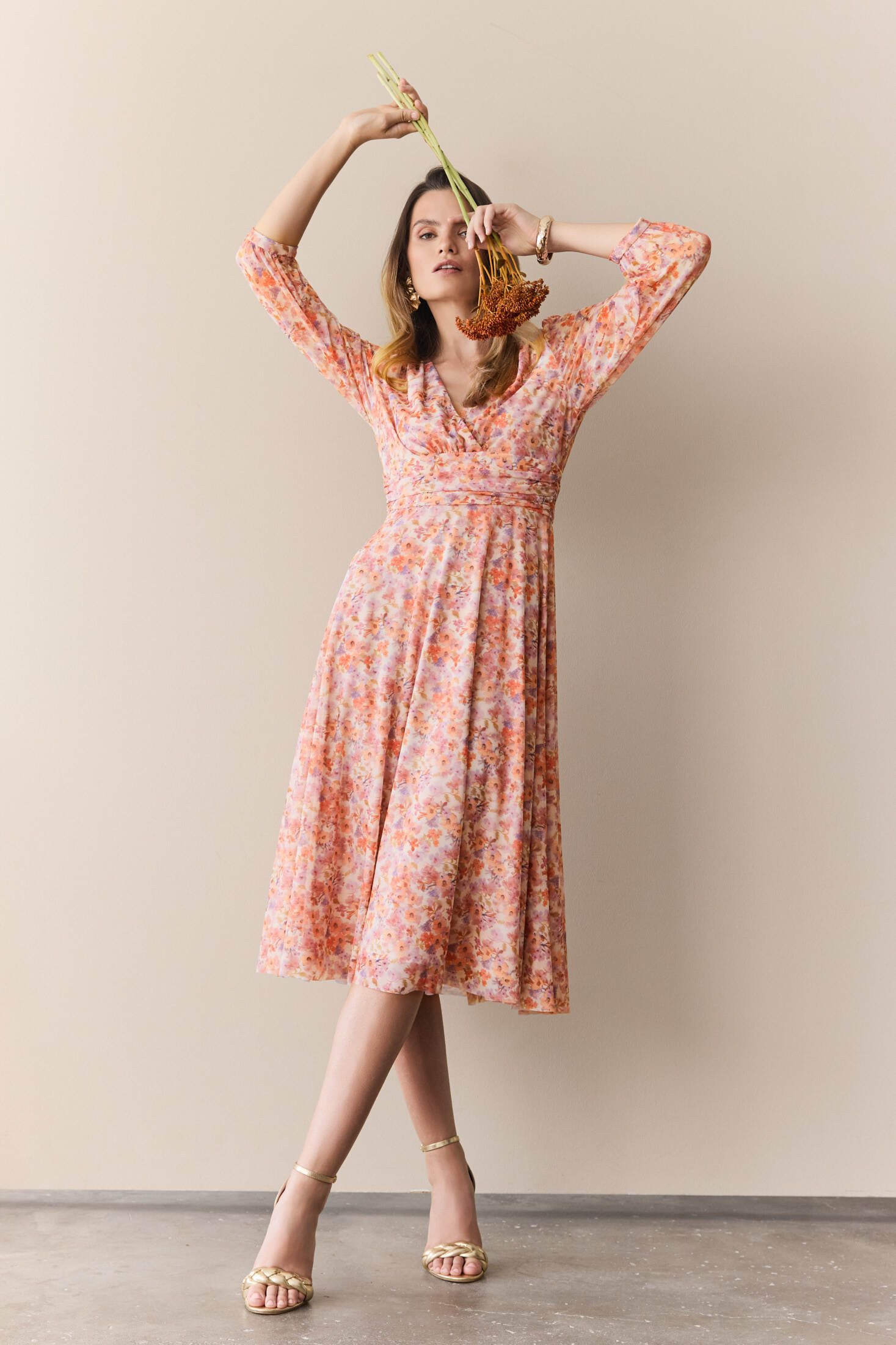 SWING Cocktailkleid - Midi Kleid aus bedrucktem Mesh mit ¾ Arm Figurbetonte günstig online kaufen