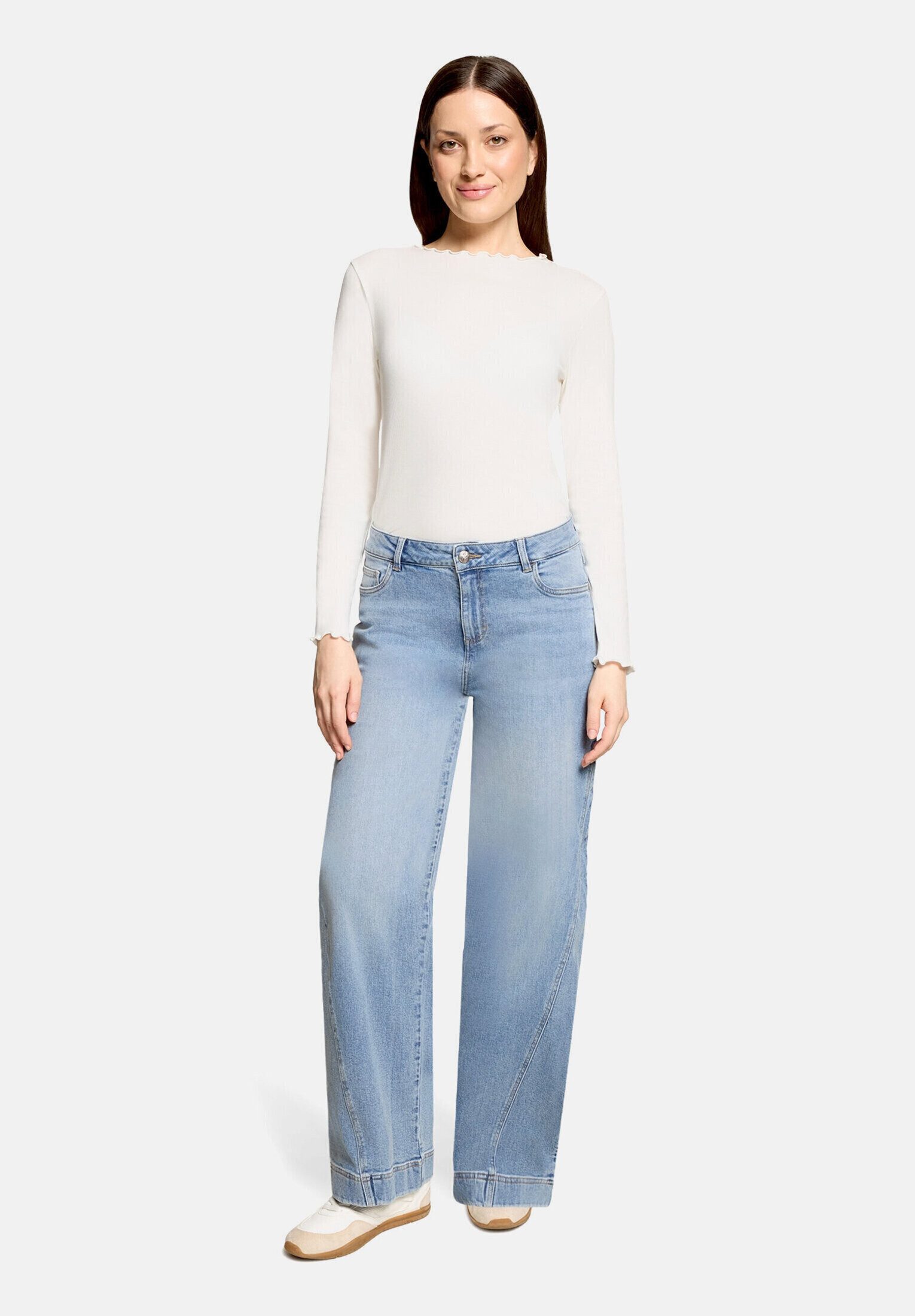 Cartoon Stretch-Jeans Damen im Used-Look