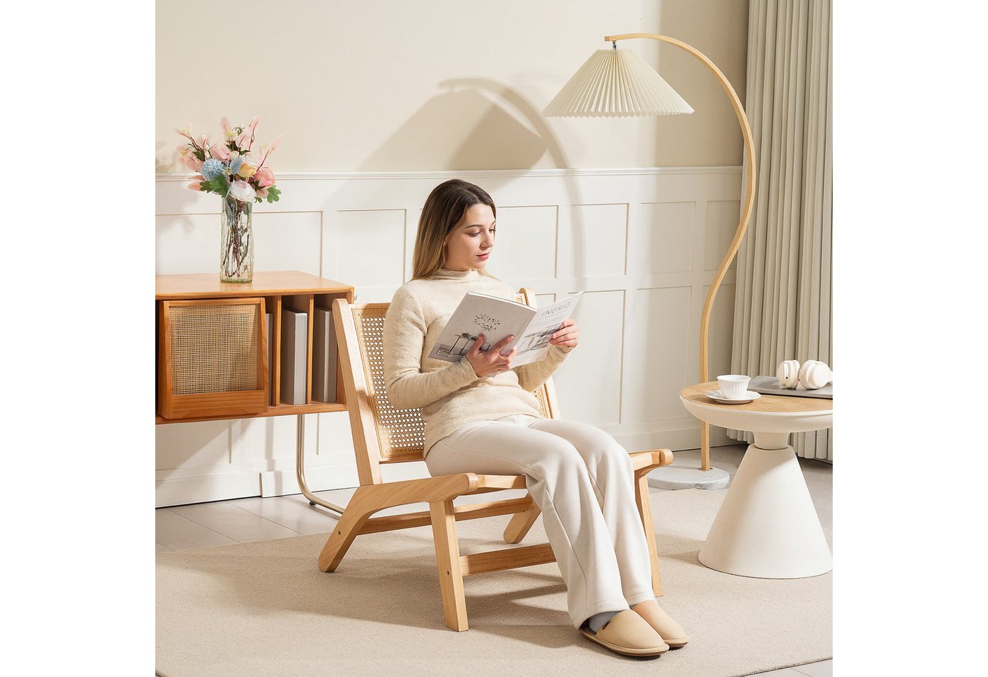HOMCOM Relaxsessel Sessel, Stuhl mit Rattan-Rückenlehne, Holzrahmen, Lesesessel (Sessel mit Gummibaumholzrahmen, 1-St., für Schlafzimmer und Wohnzimmer), 70 x 64 x 74 cm Naturholz-Finish